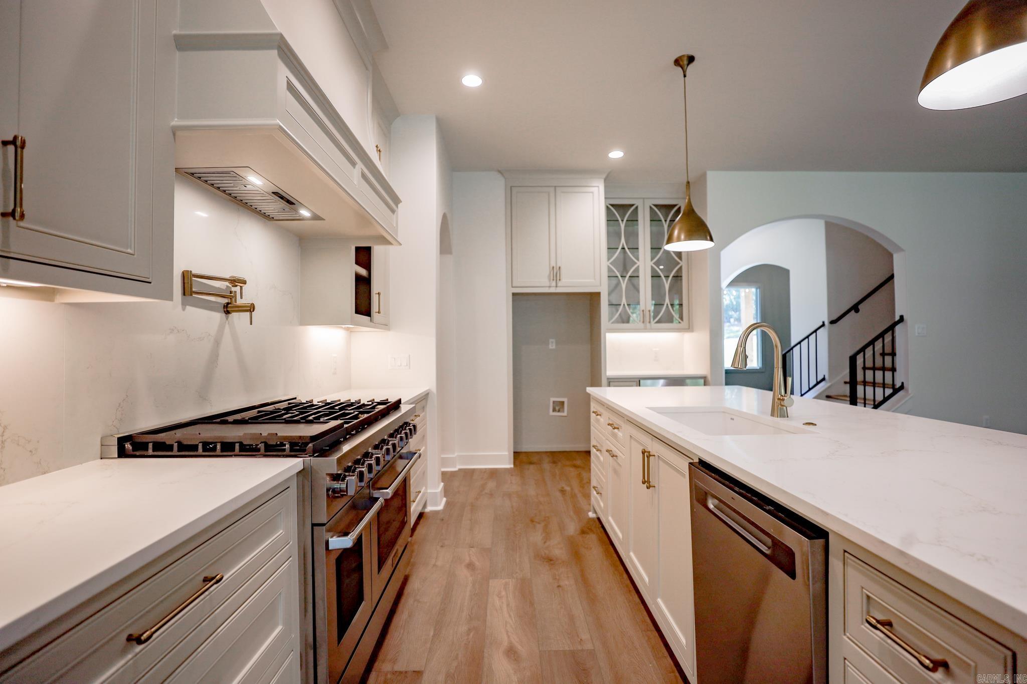 17105 Valley View Loop  Roland, AR