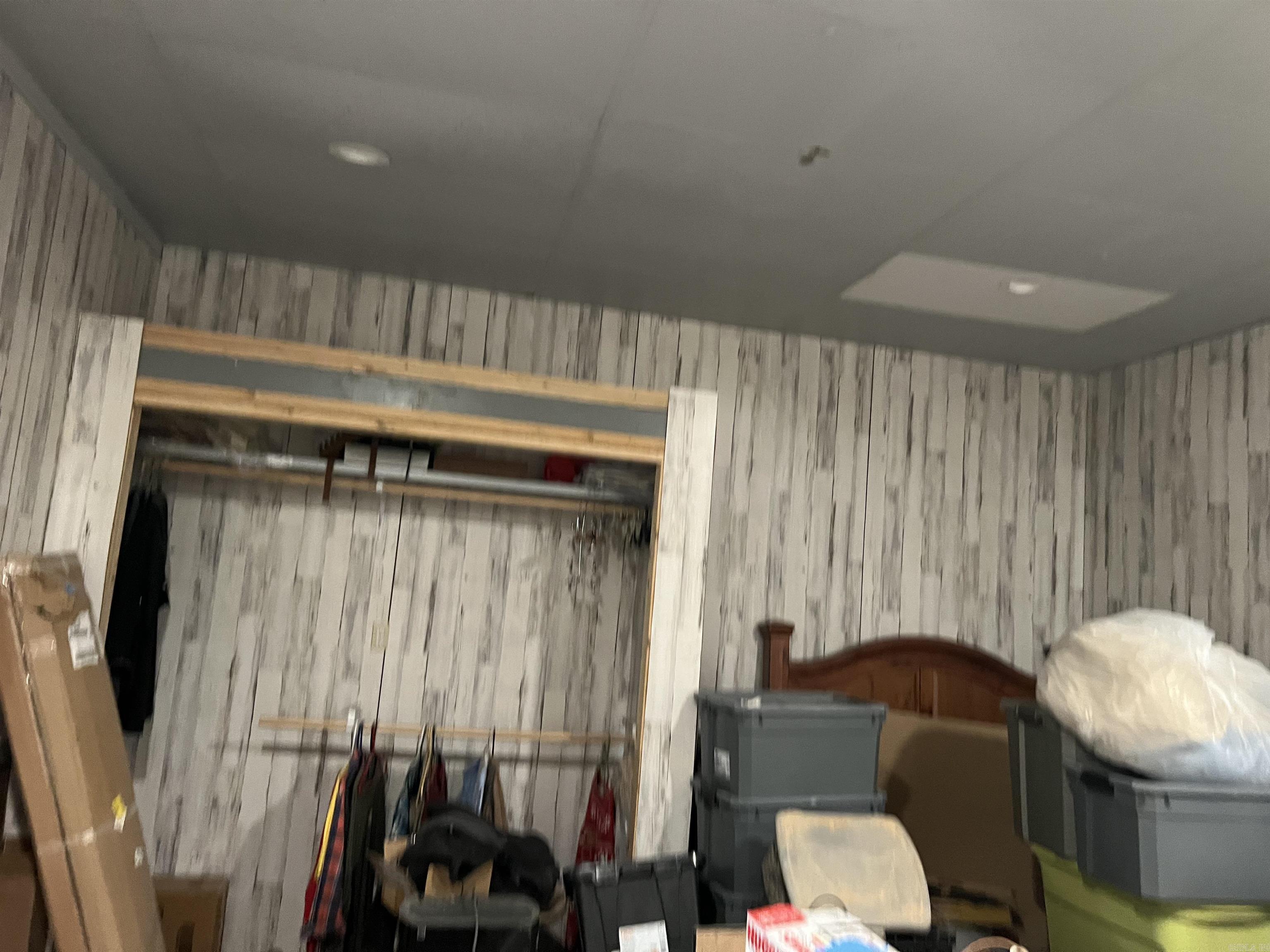 105 N Bayou  Mountain View, AR
