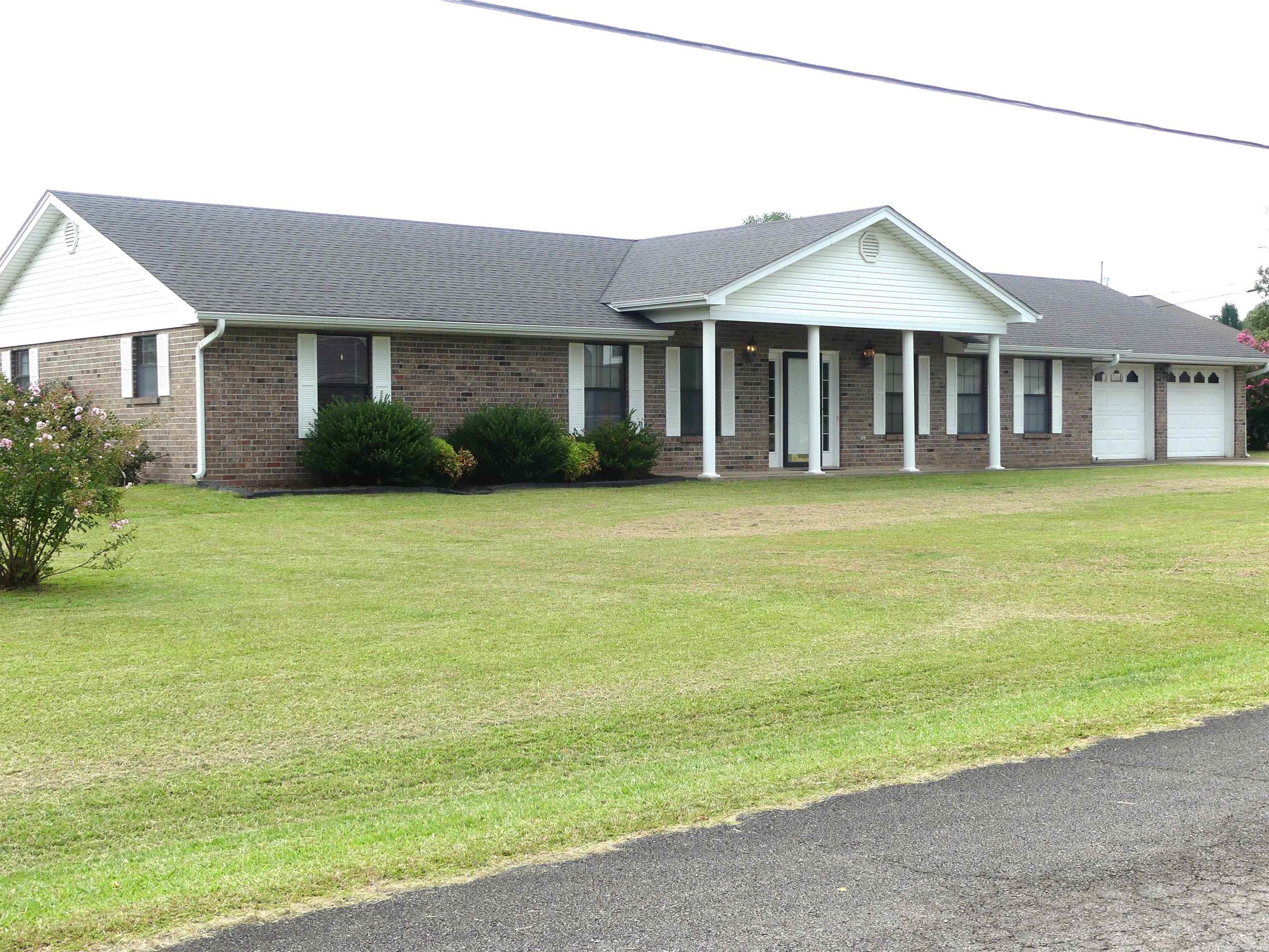 1105 Crescent Drive Mena, AR 71953