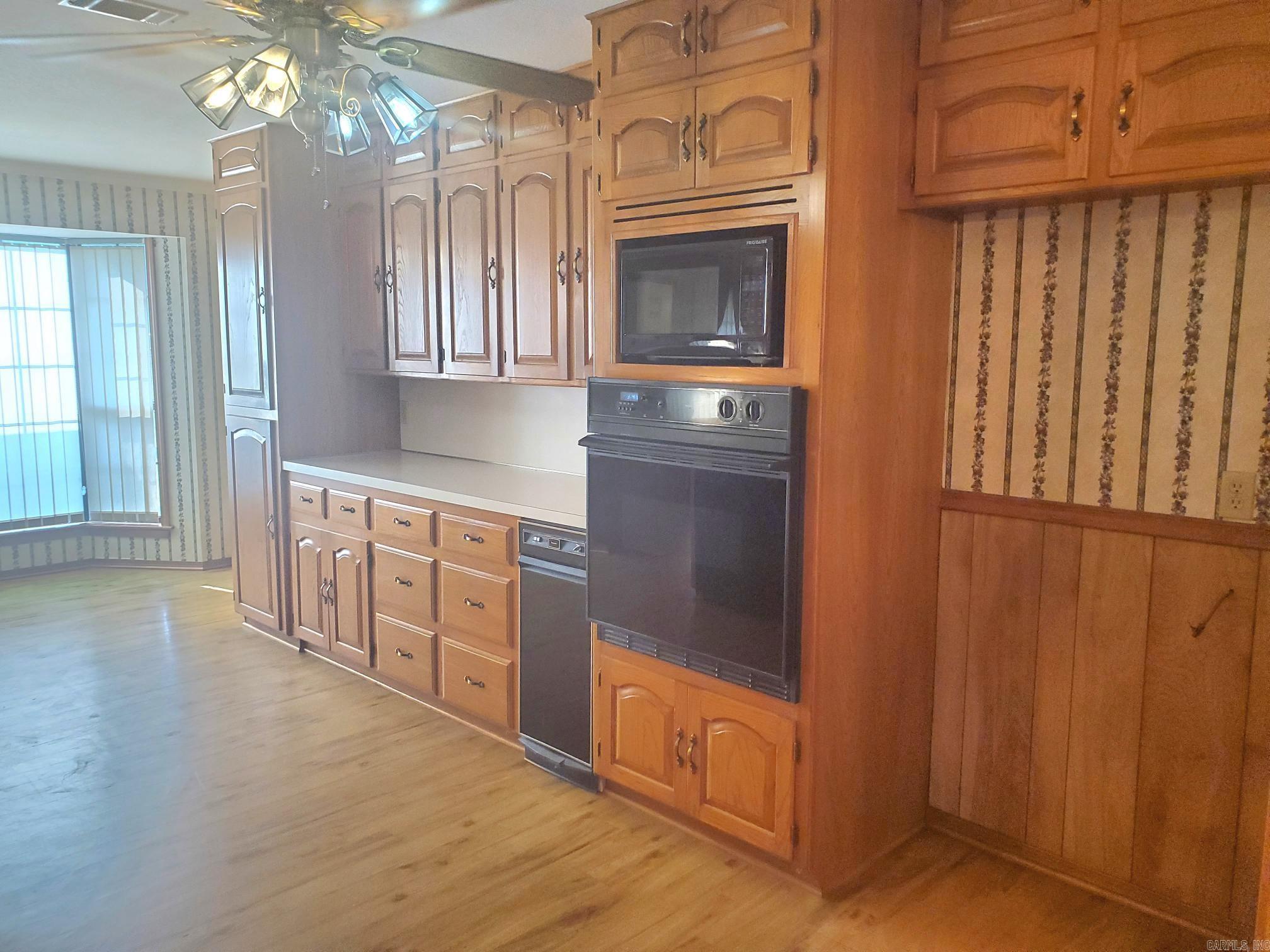 1105 Crescent Drive Mena, AR 71953