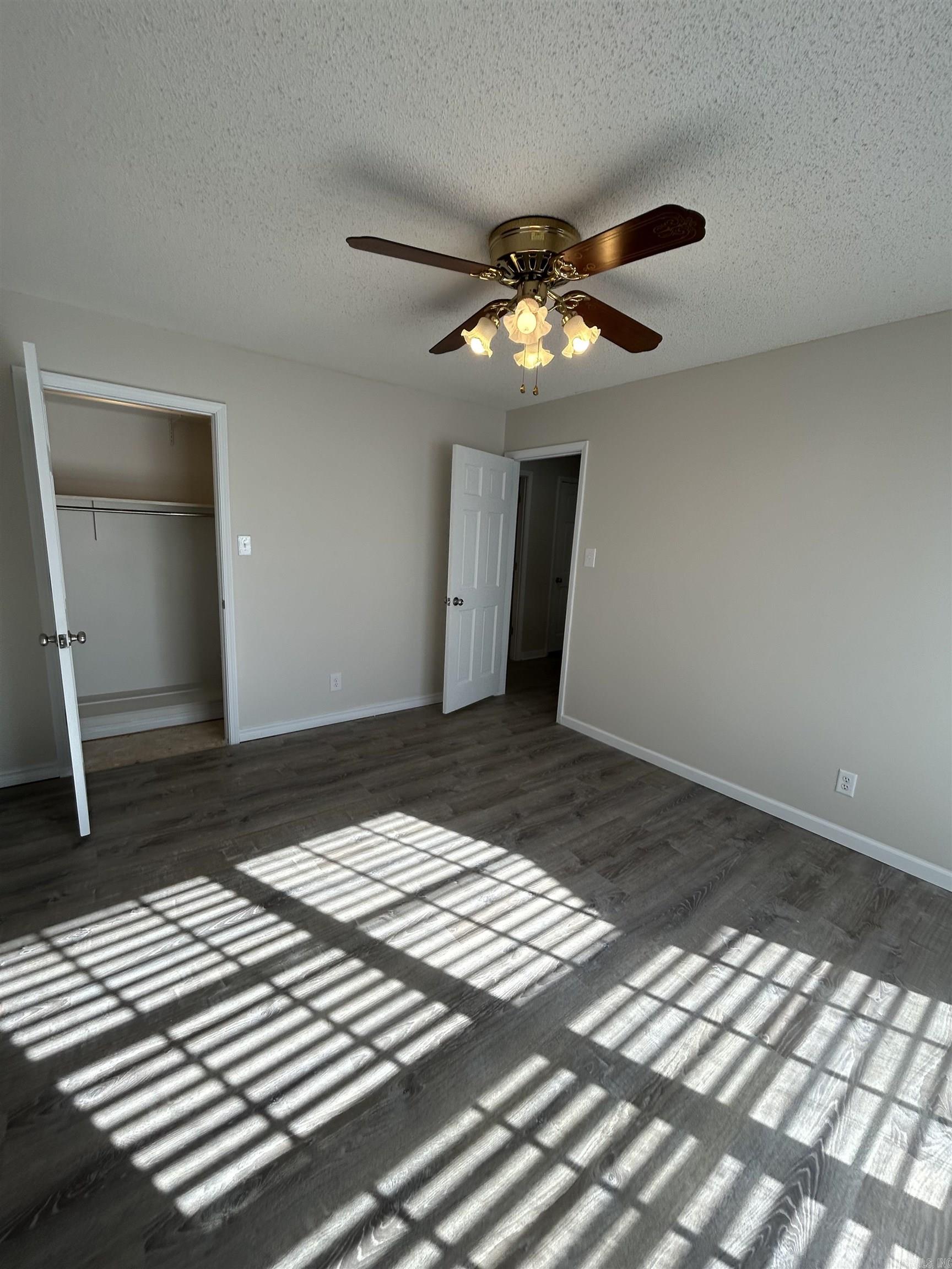 2404 W 3rd  Russellville, AR