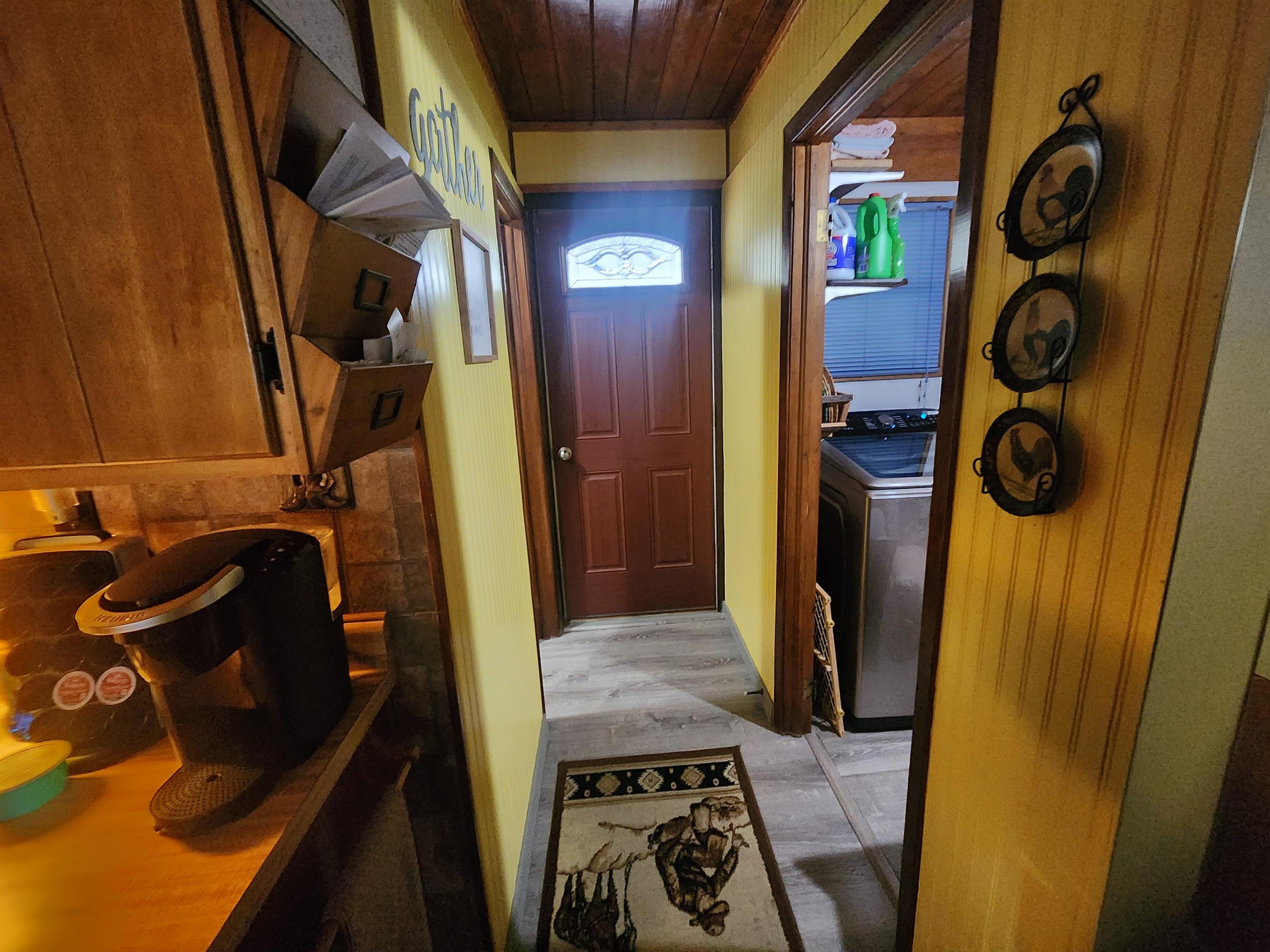 46  Crossroads  Highland, AR