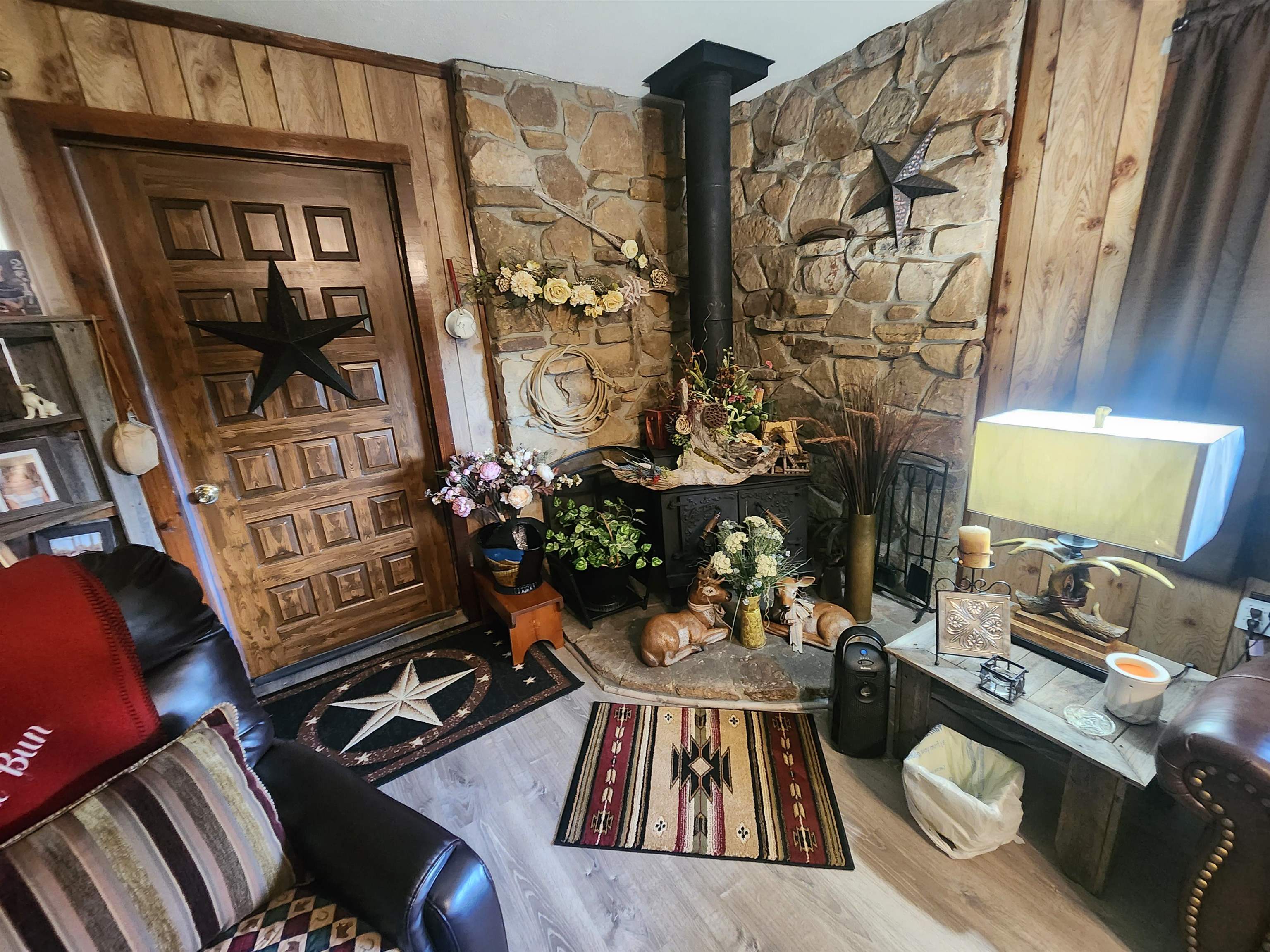 46  Crossroads  Highland, AR