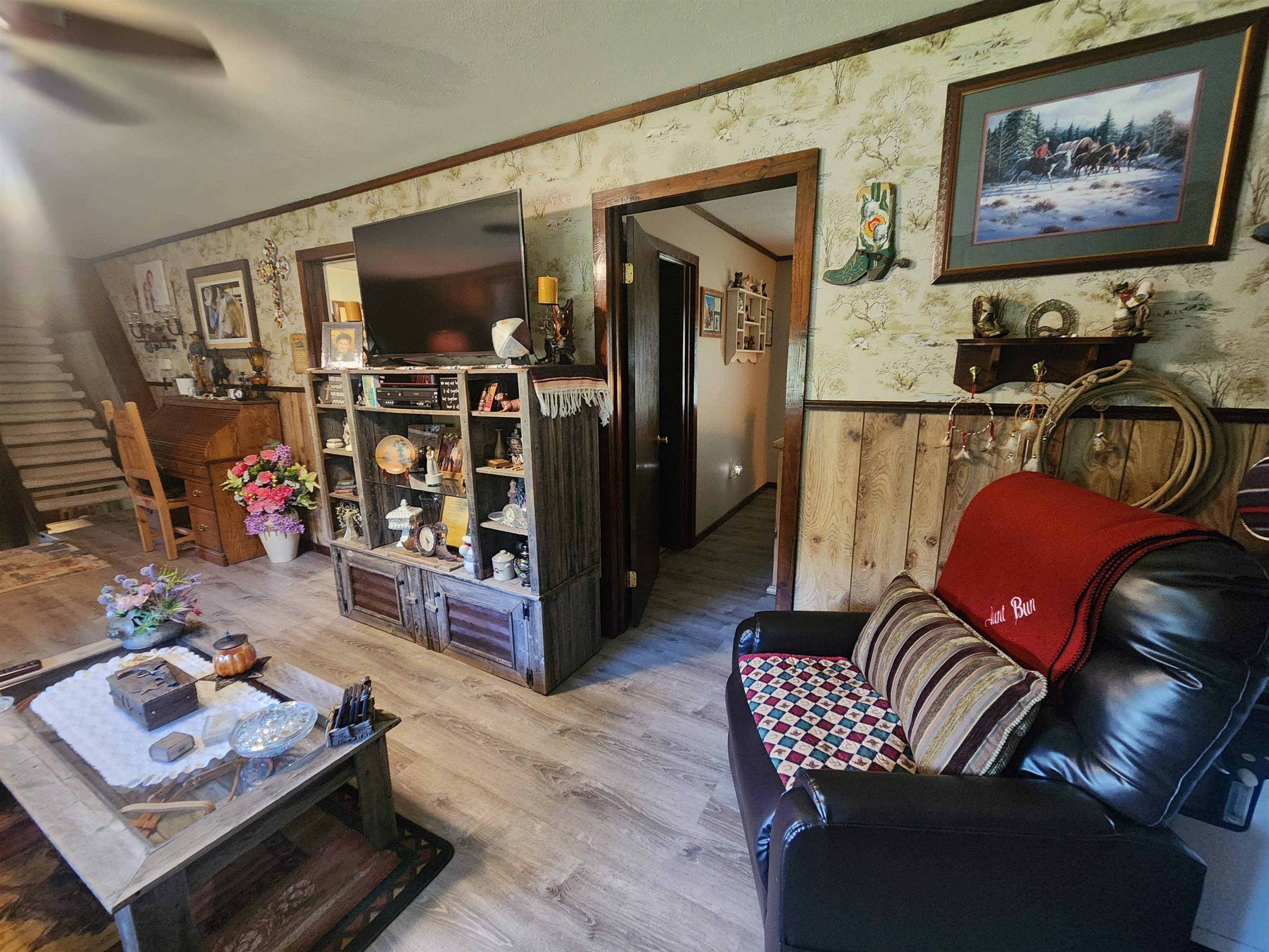 46  Crossroads  Highland, AR