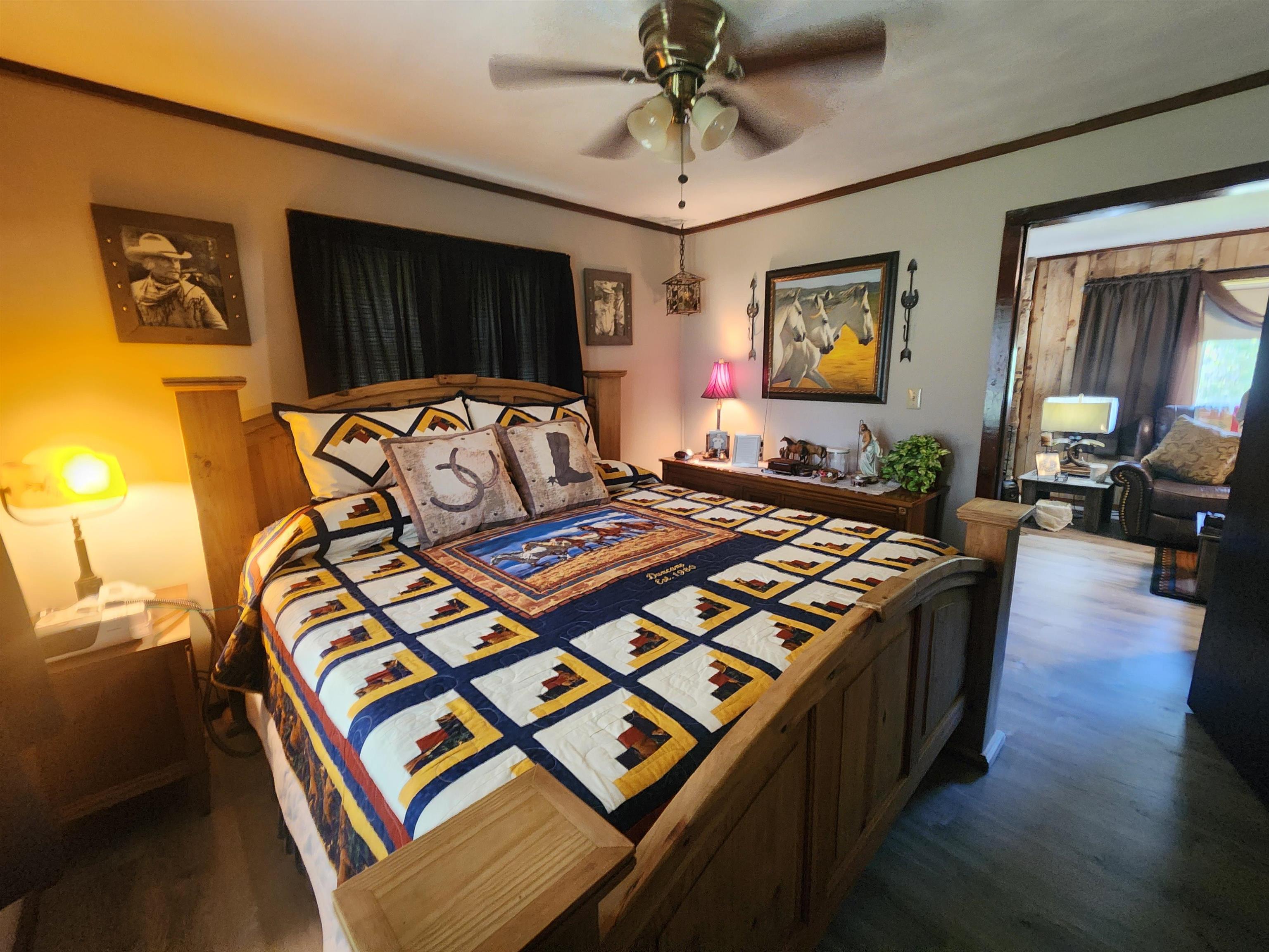 46  Crossroads  Highland, AR