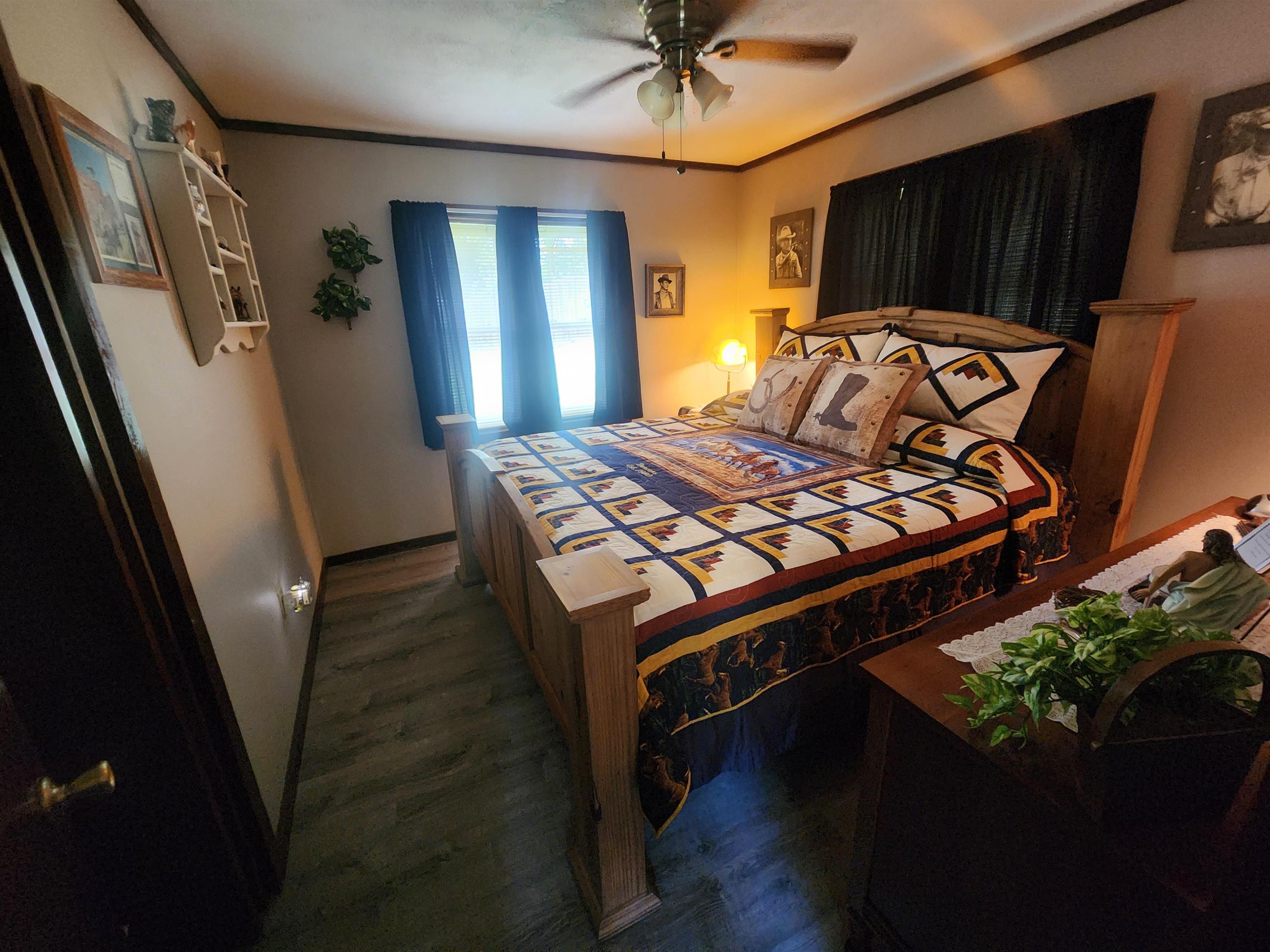 46 Crossroads Highland, AR 72542