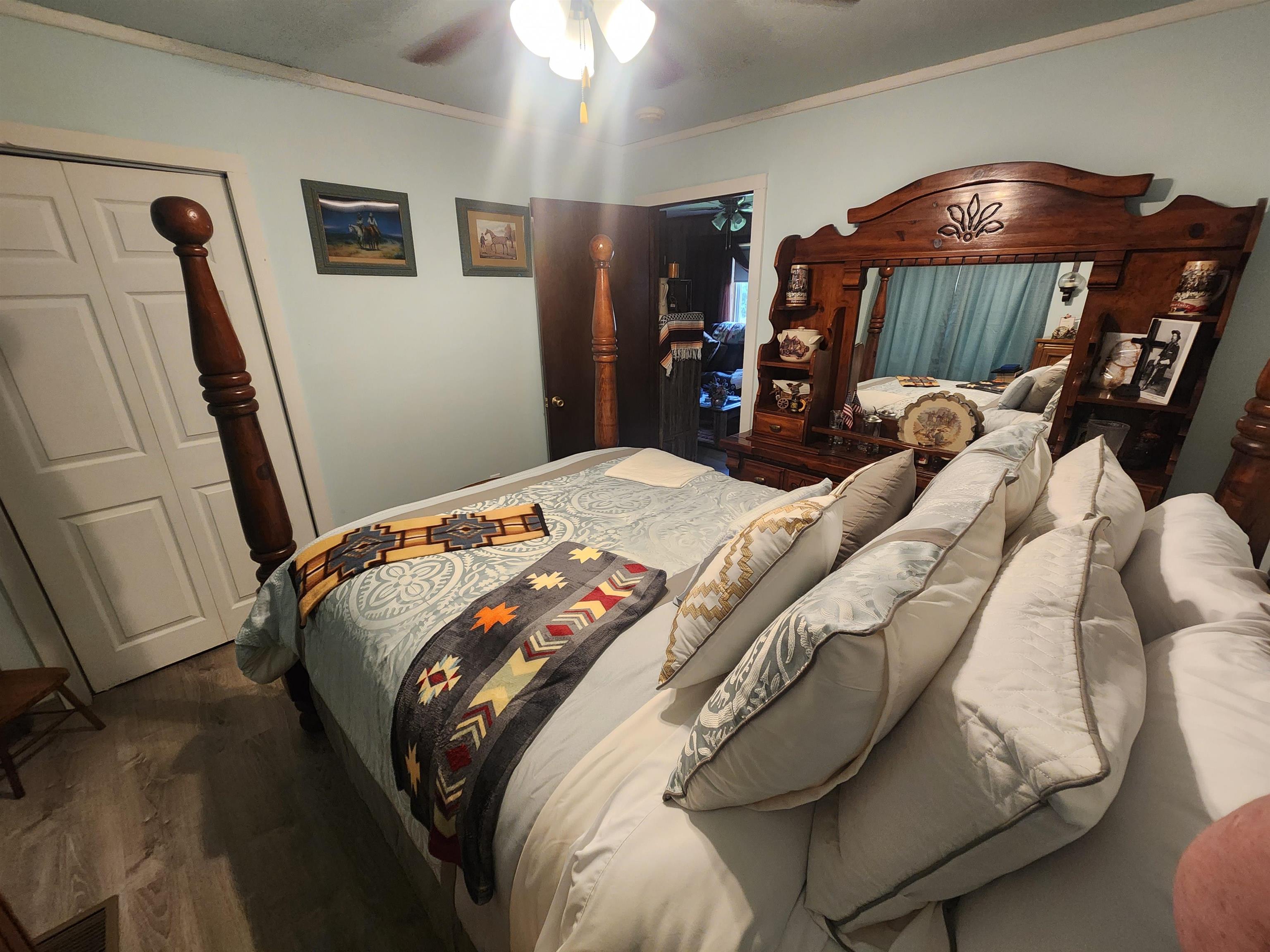 46 Crossroads Highland, AR 72542