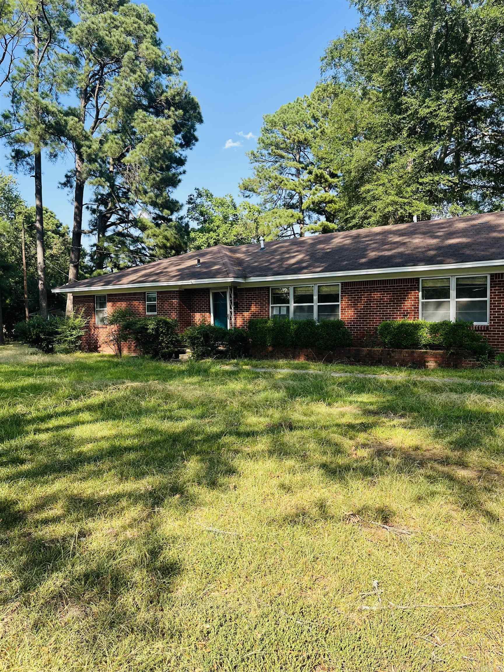 467 S Edwards  Monticello, AR