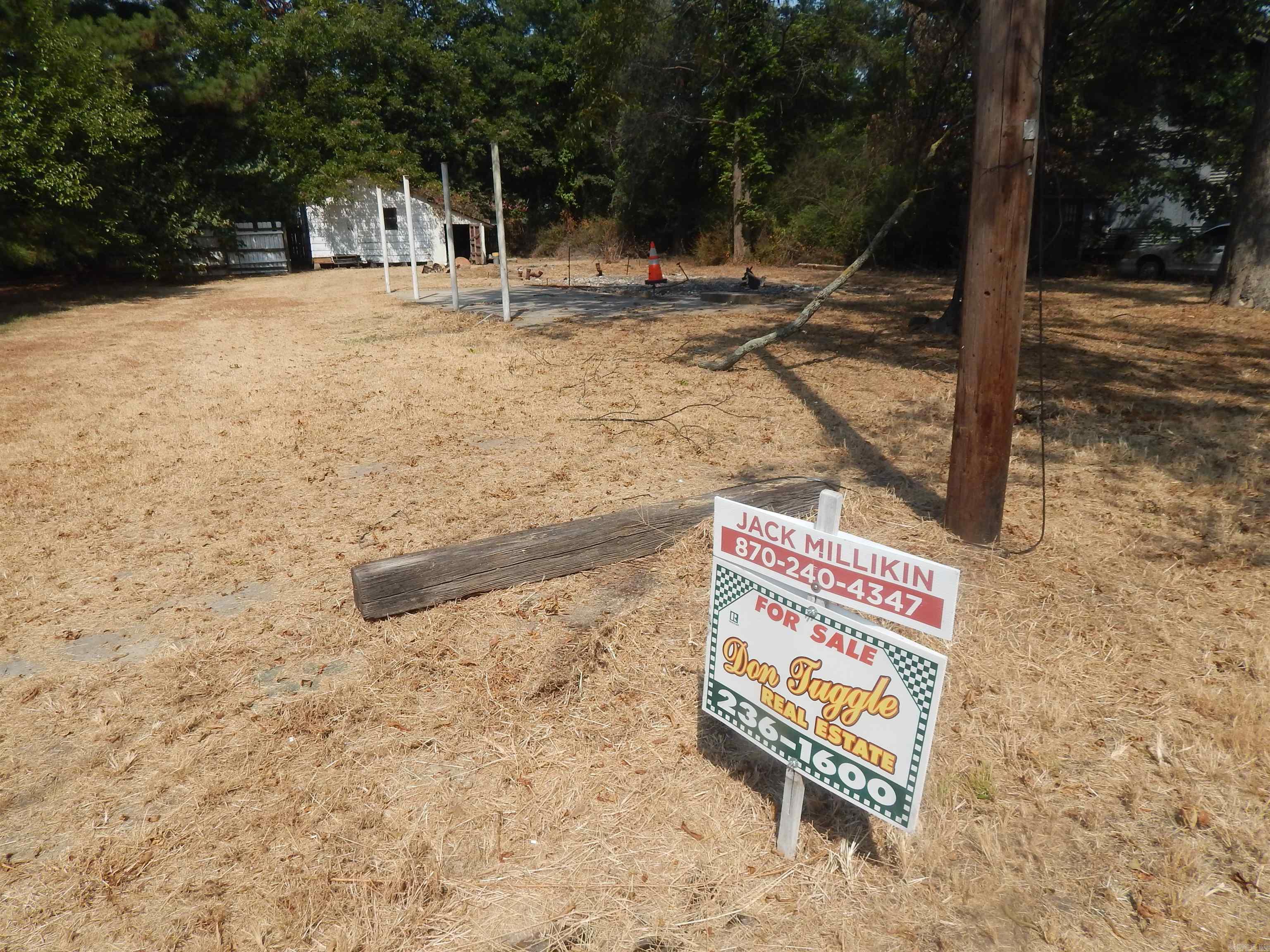 203 S 2 ST  Marmaduke, AR
