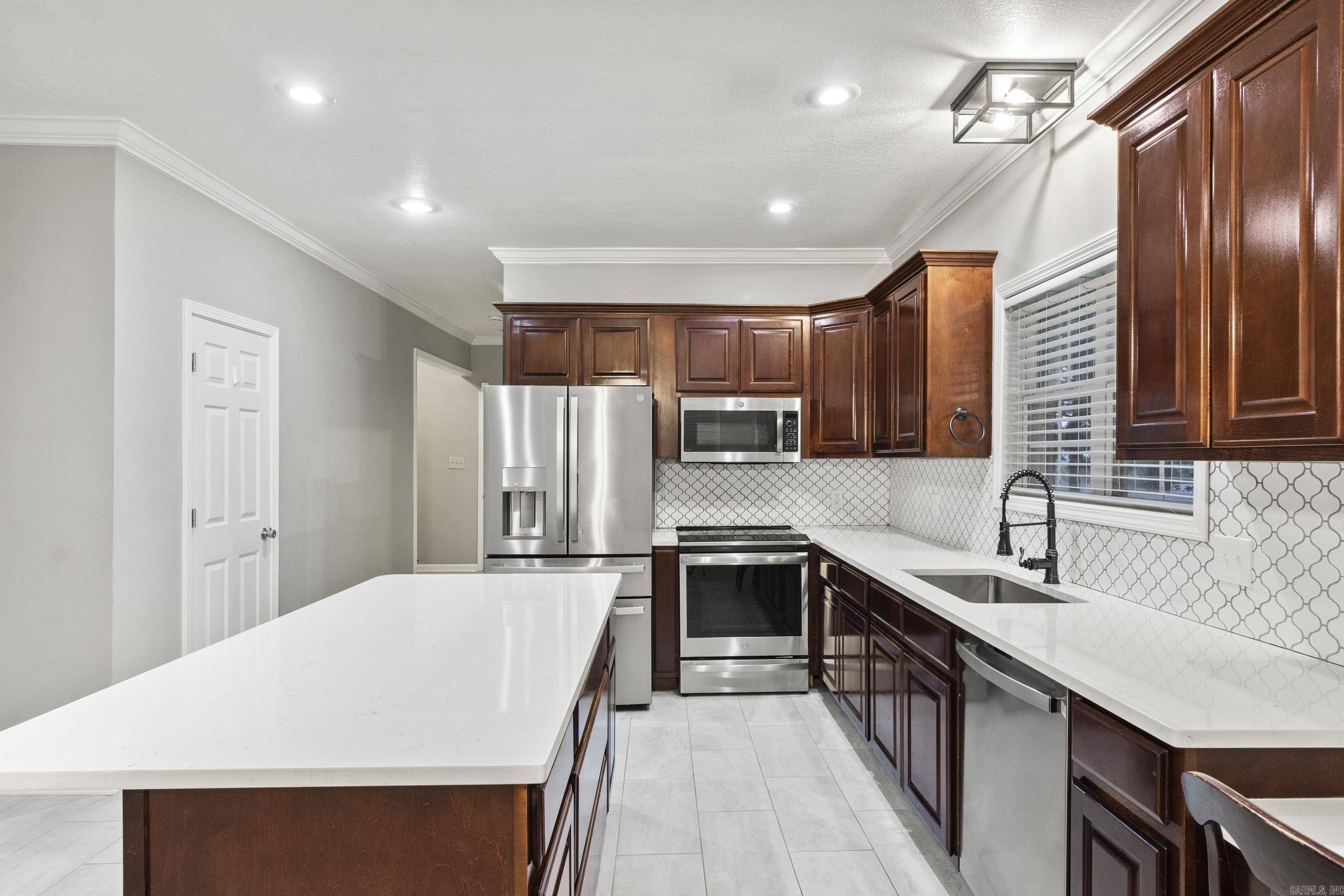 1321 E Martin  Wynne, AR