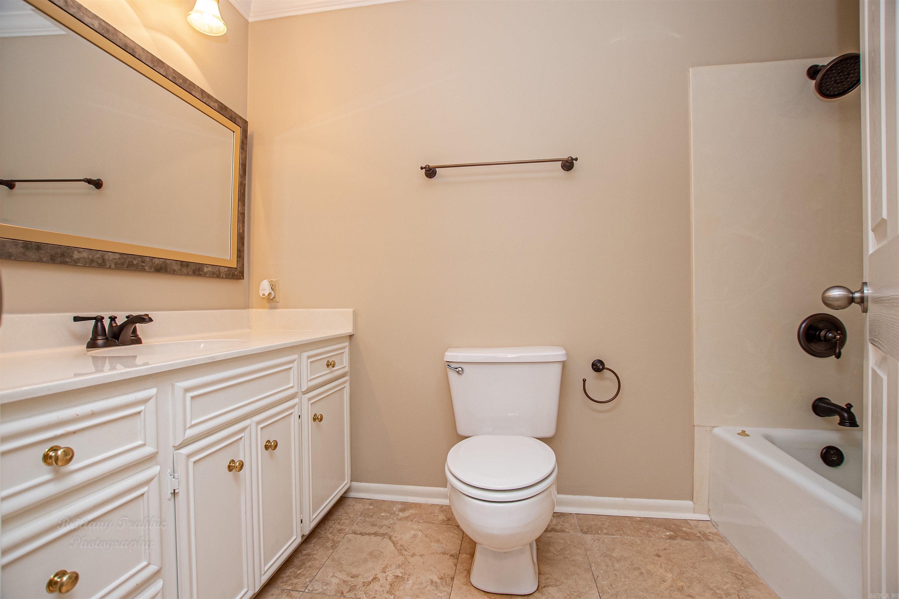 2203 W Elm St  El Dorado, AR