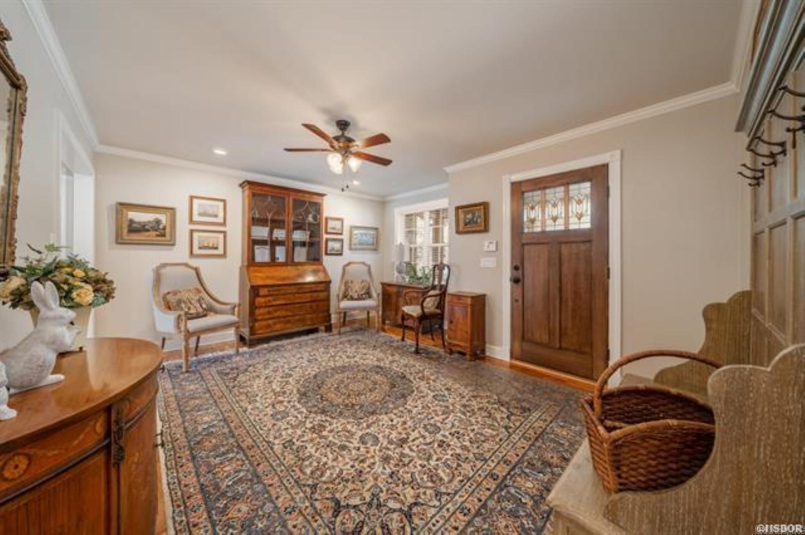 1127 Lakeshore Drive Hot Springs, AR 71913