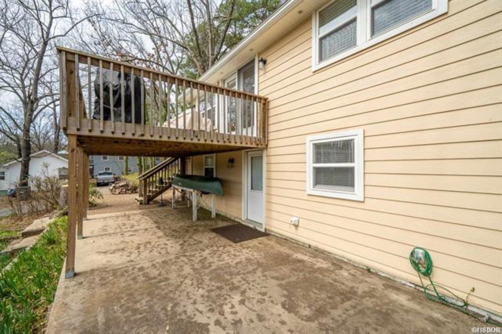 1127 Lakeshore Drive Hot Springs, AR 71913
