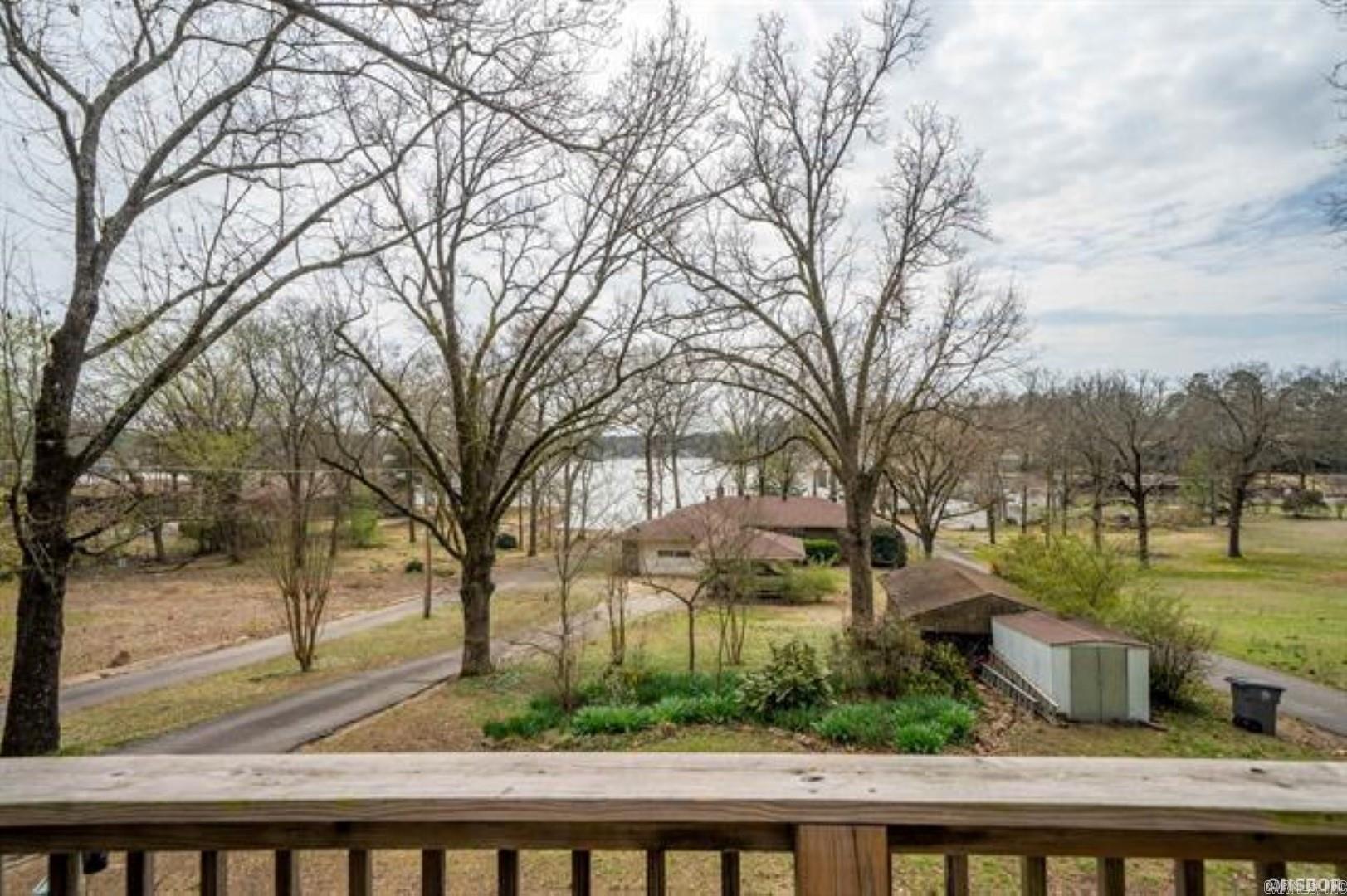1127 Lakeshore Drive Hot Springs, AR 71913