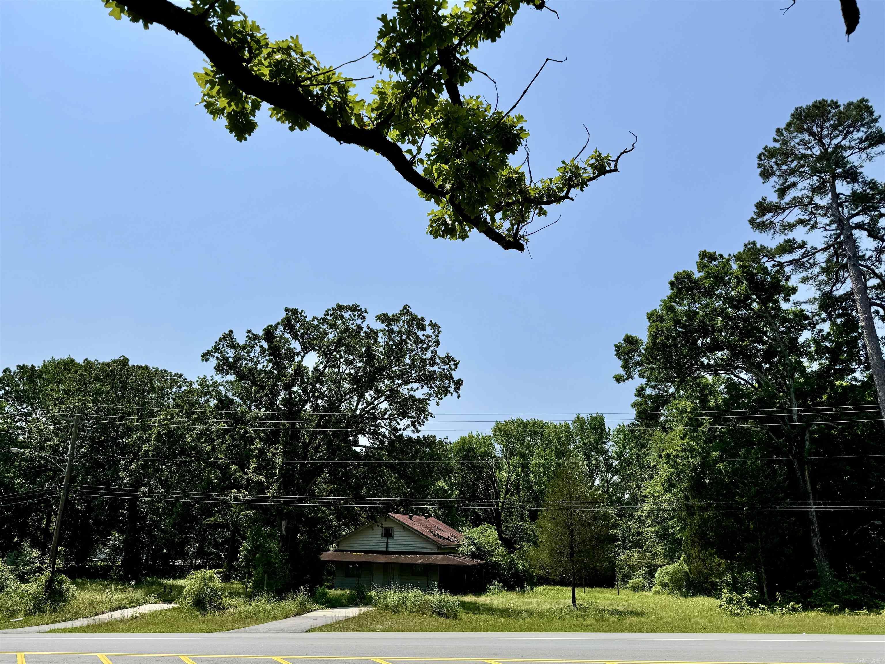 12819  Kanis  Little Rock, AR