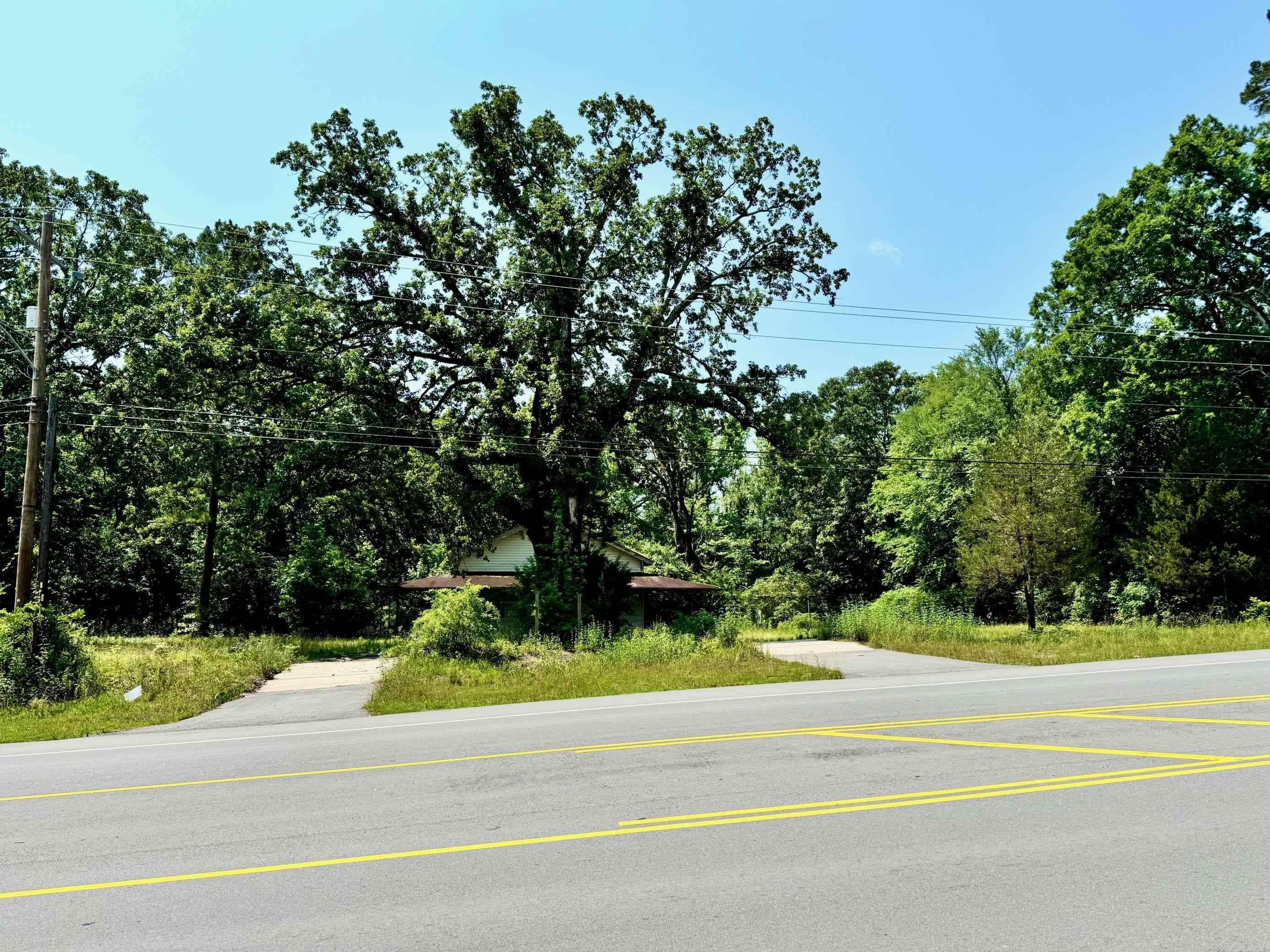 12819  Kanis  Little Rock, AR