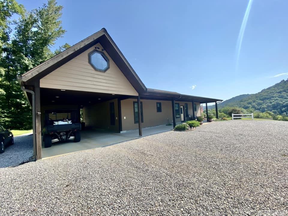 8465  Herpel  Mountain View, AR