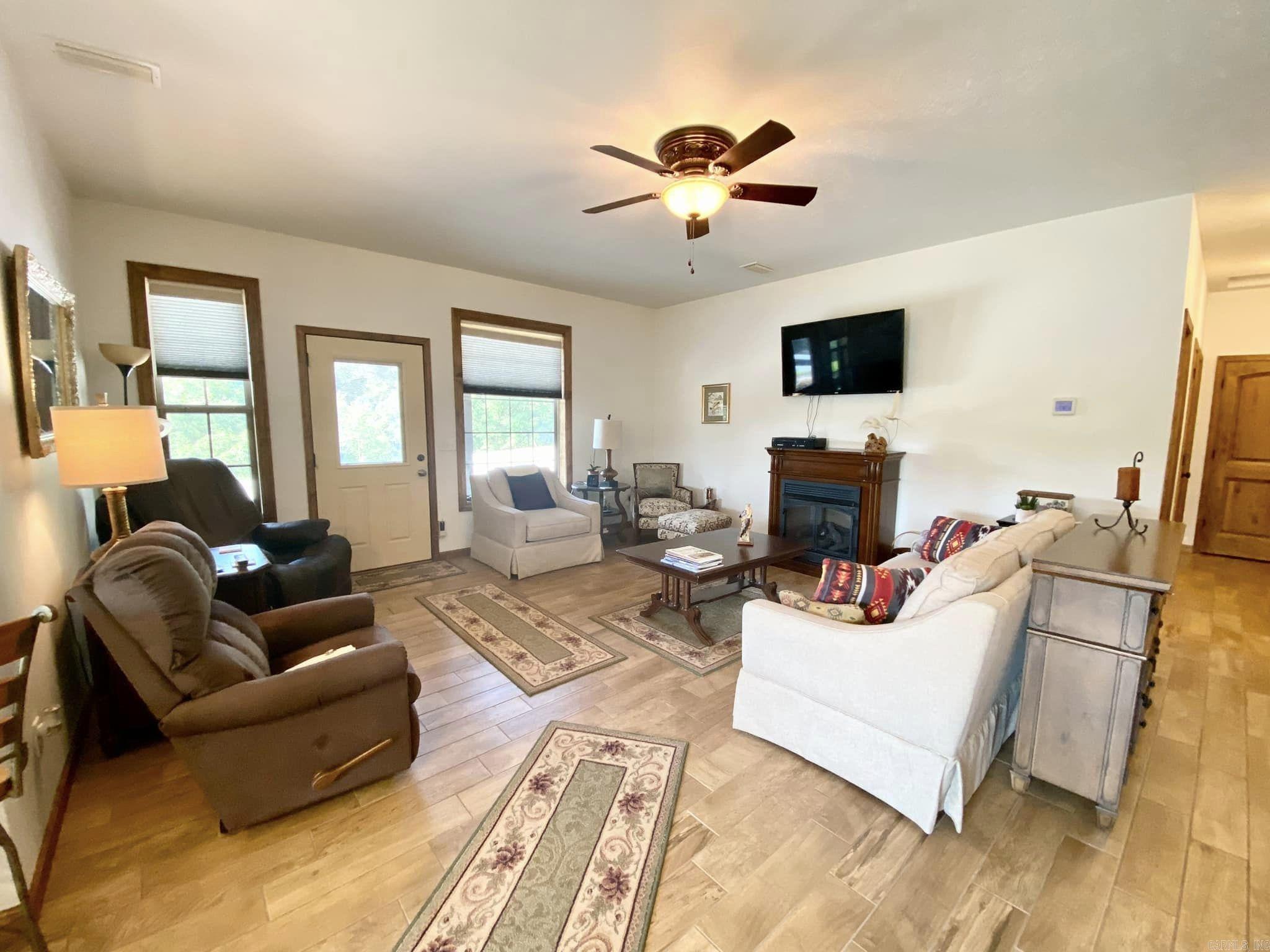 8465  Herpel  Mountain View, AR