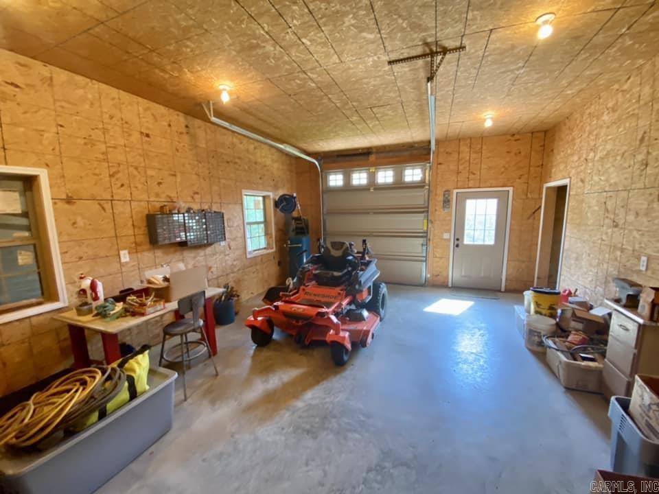 8465  Herpel  Mountain View, AR