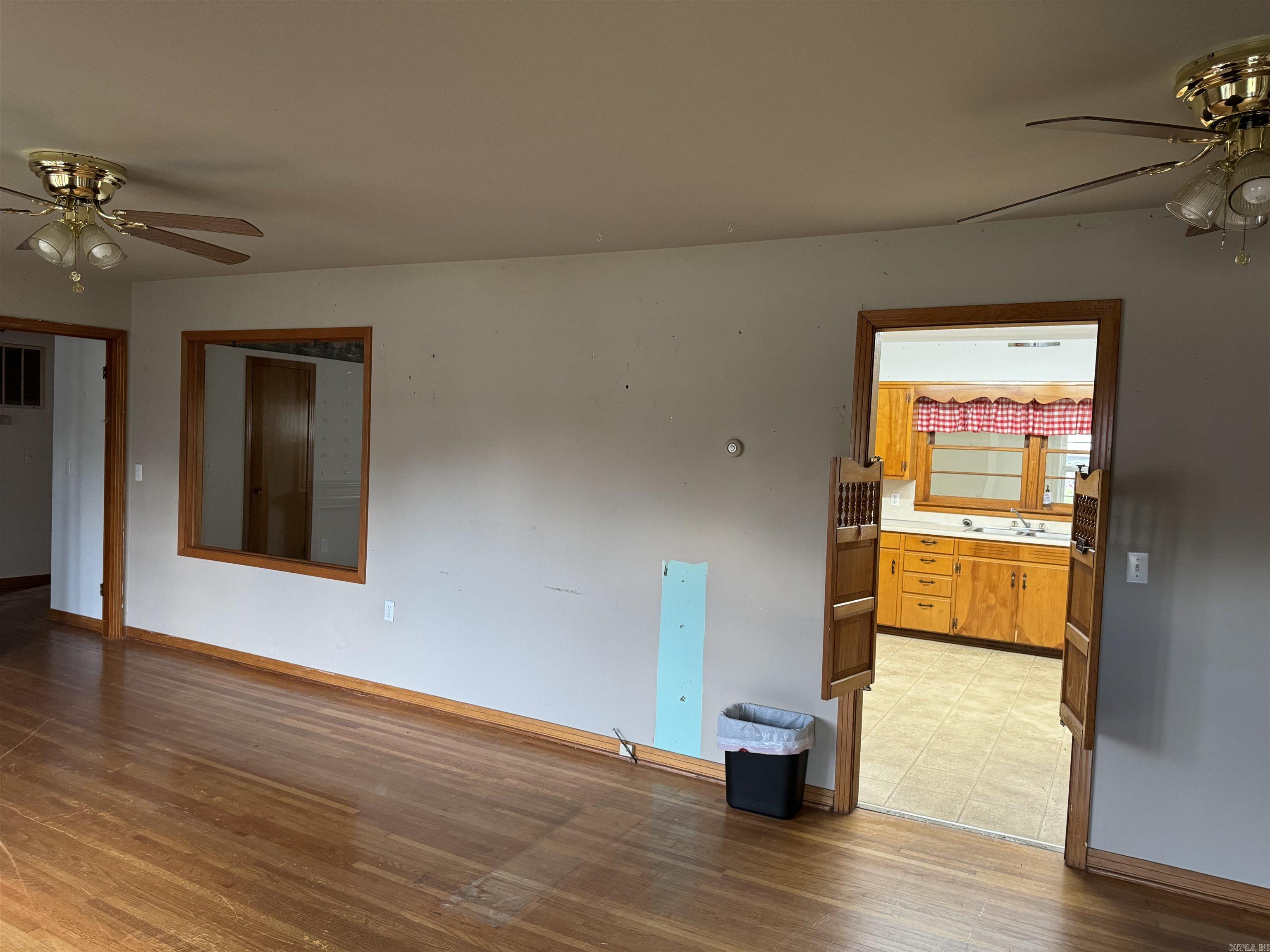 610 N 2nd  Heber Springs, AR