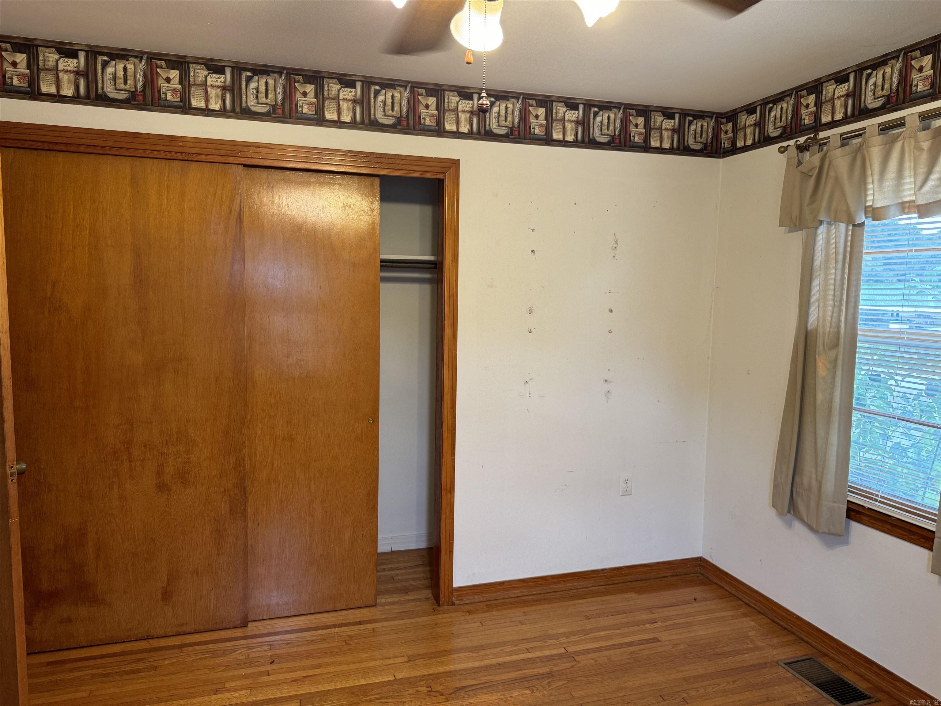 610 N 2nd  Heber Springs, AR