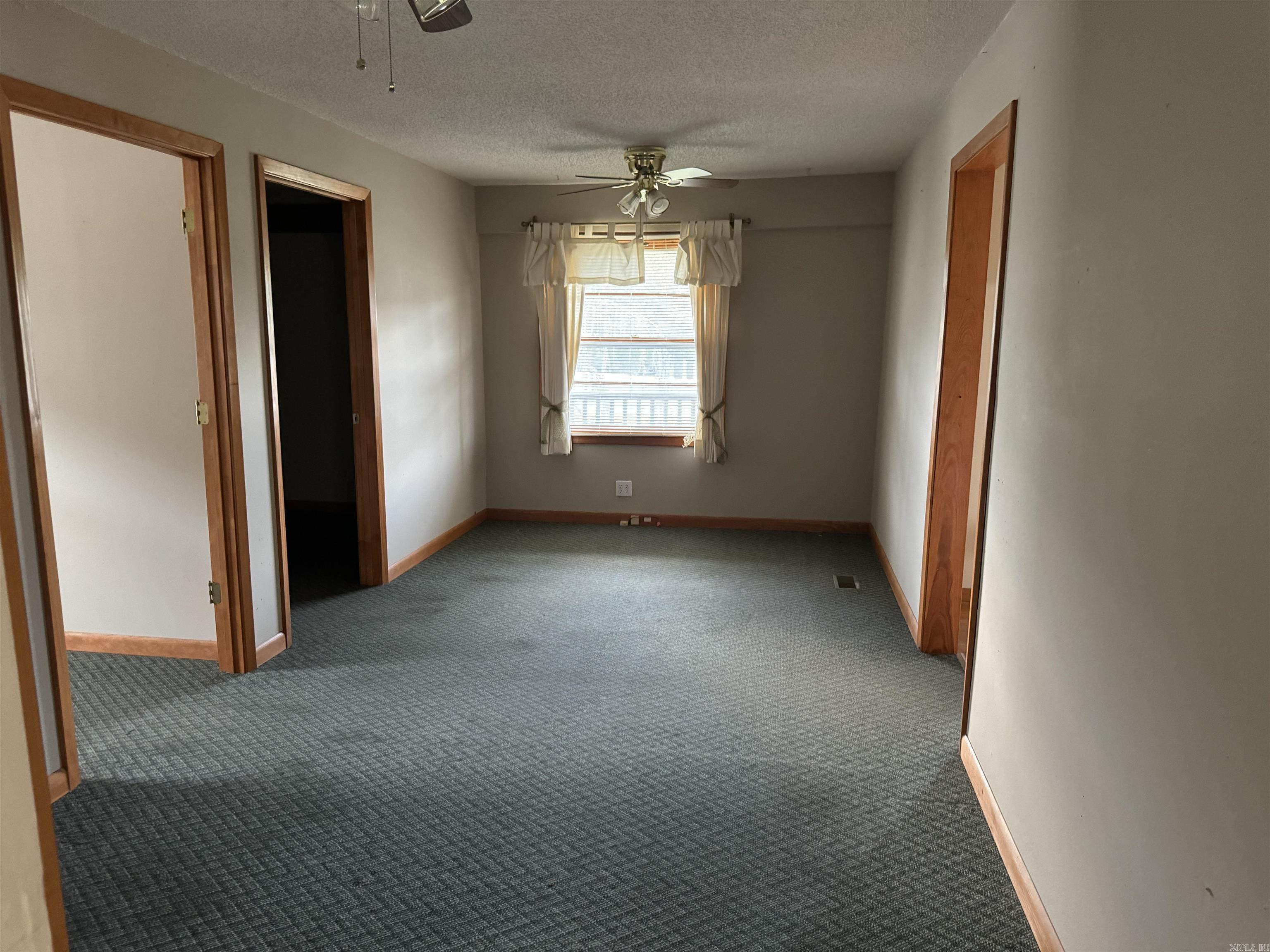 610 N 2nd  Heber Springs, AR