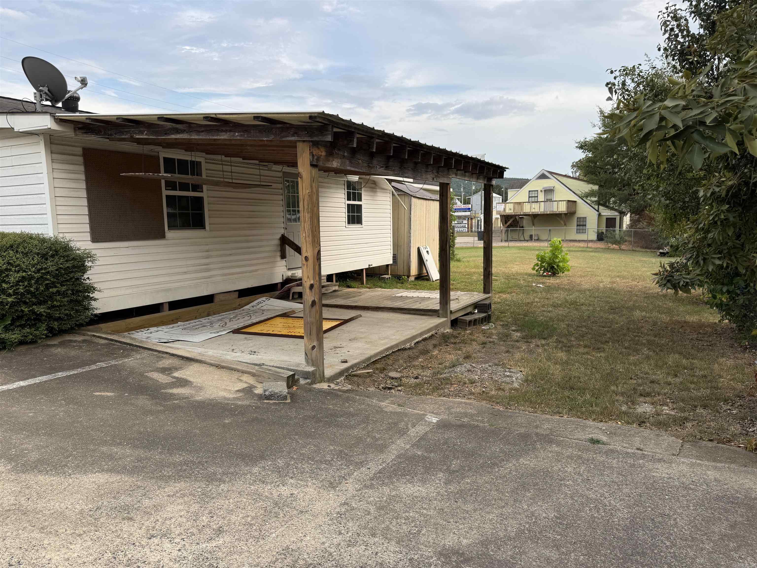 610 N 2nd  Heber Springs, AR