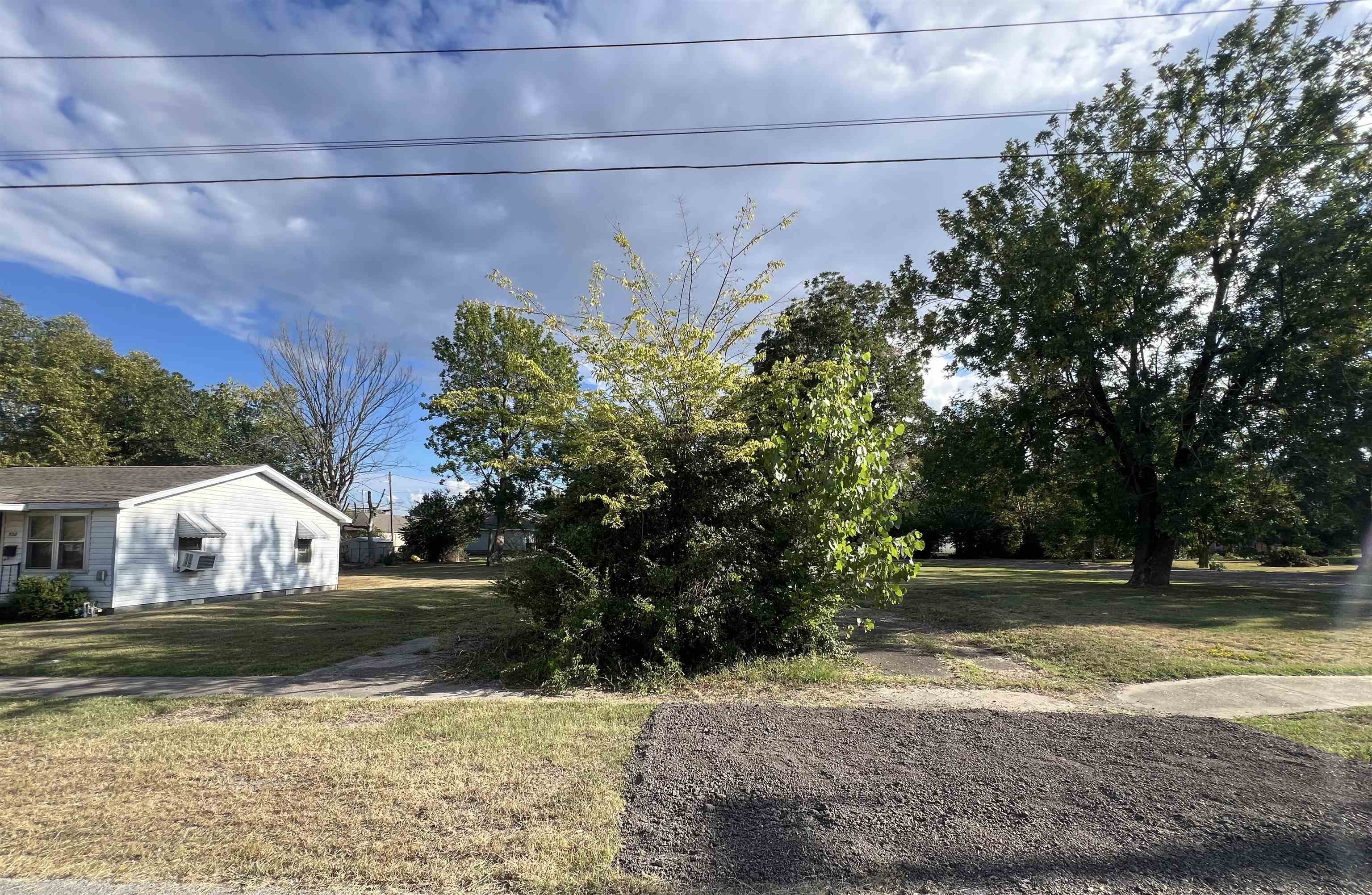528 E Emerson  Paragould, AR