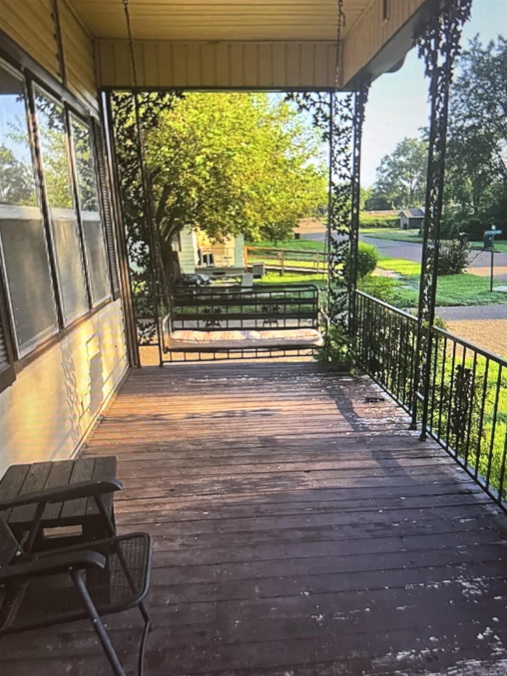 927  cherry  Helena, AR
