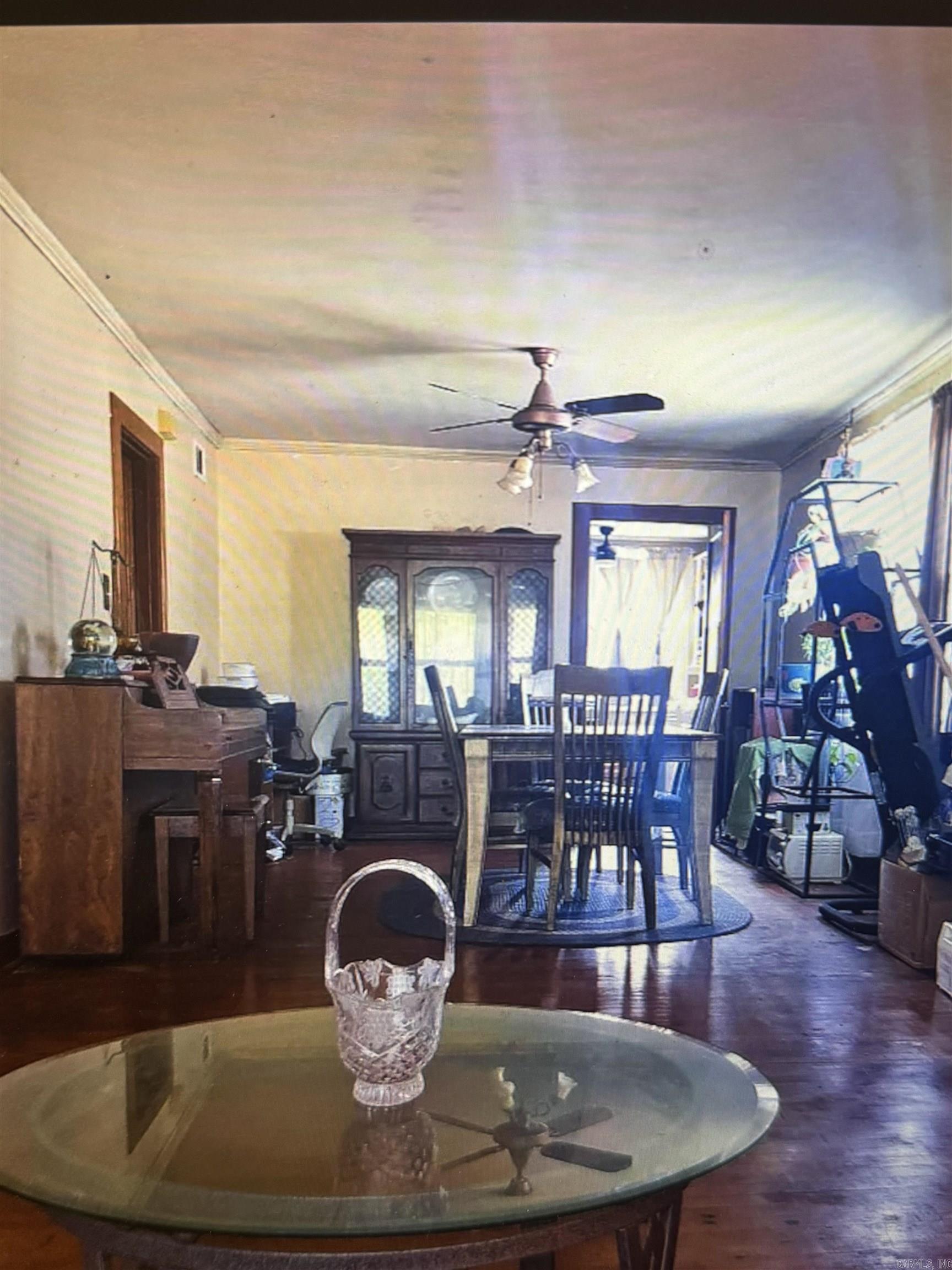 927  cherry  Helena, AR