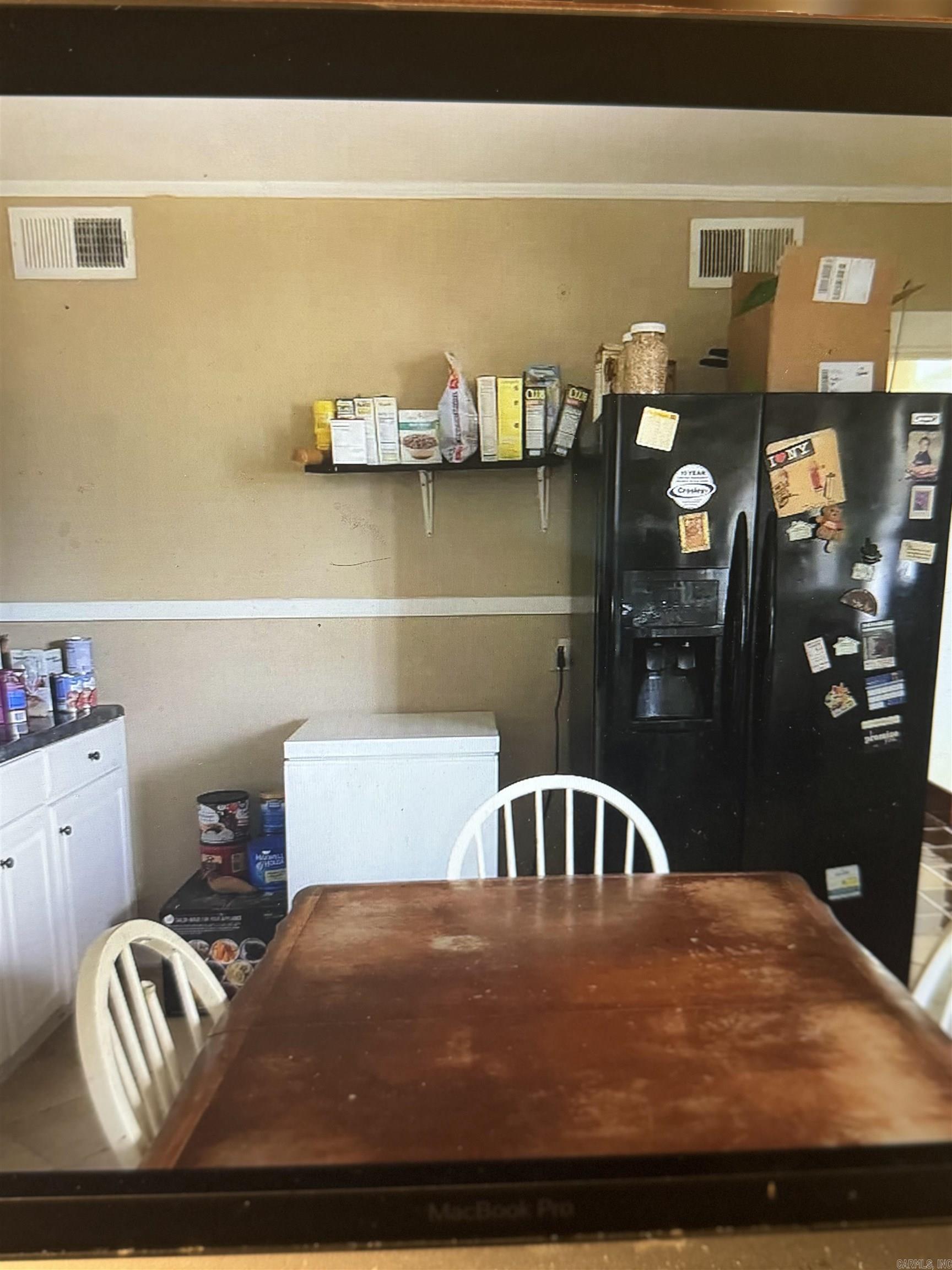 927  cherry  Helena, AR