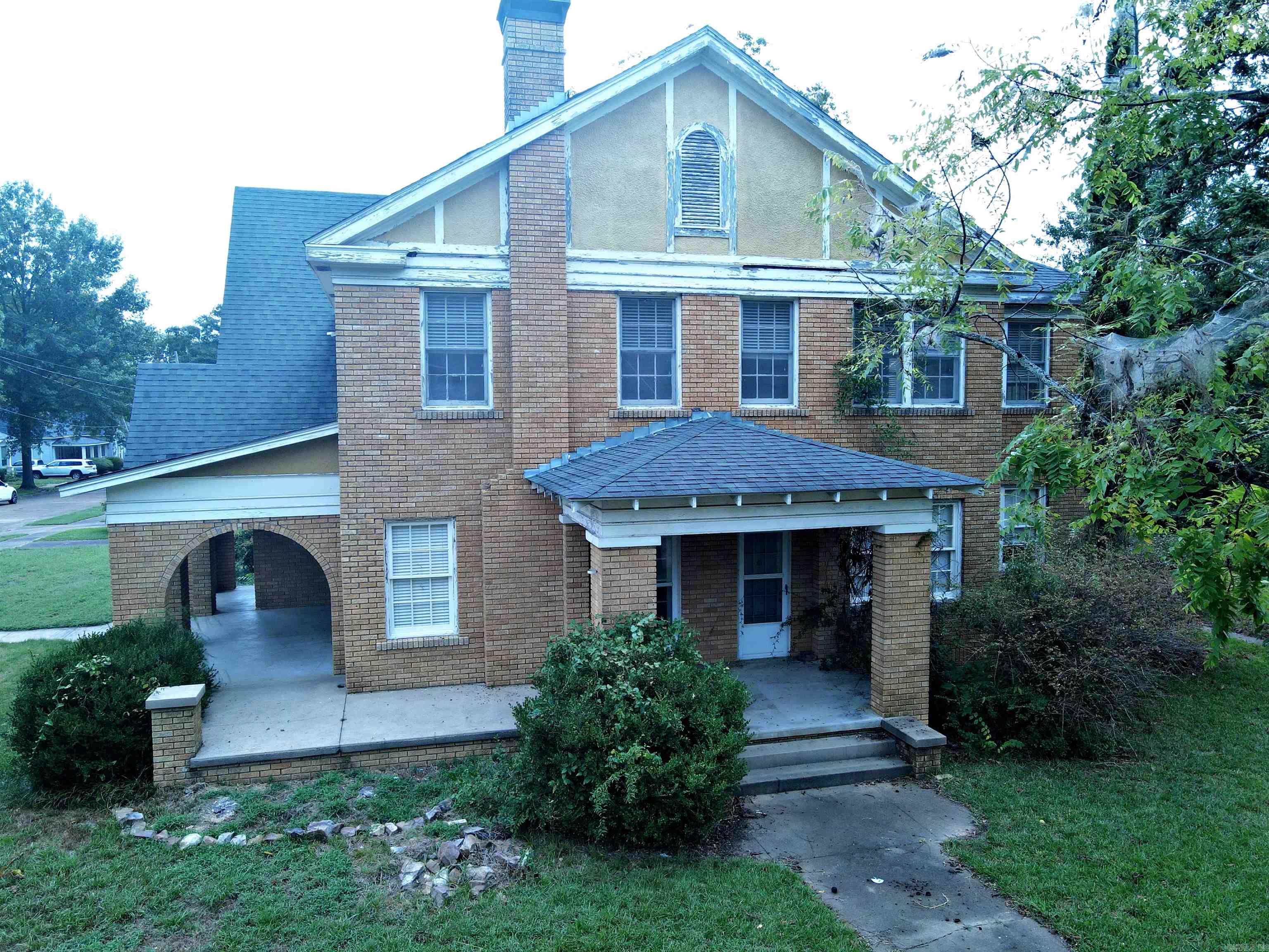 309  Hardin  Arkadelphia, AR