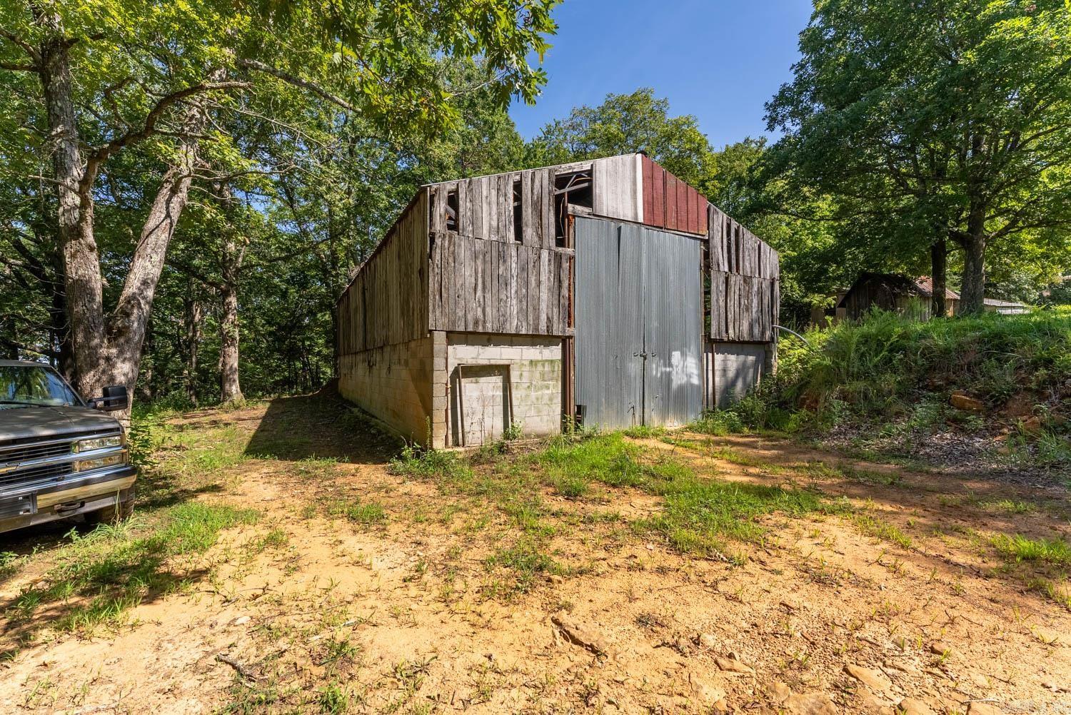 168  North Carolina 8498  Deer, AR