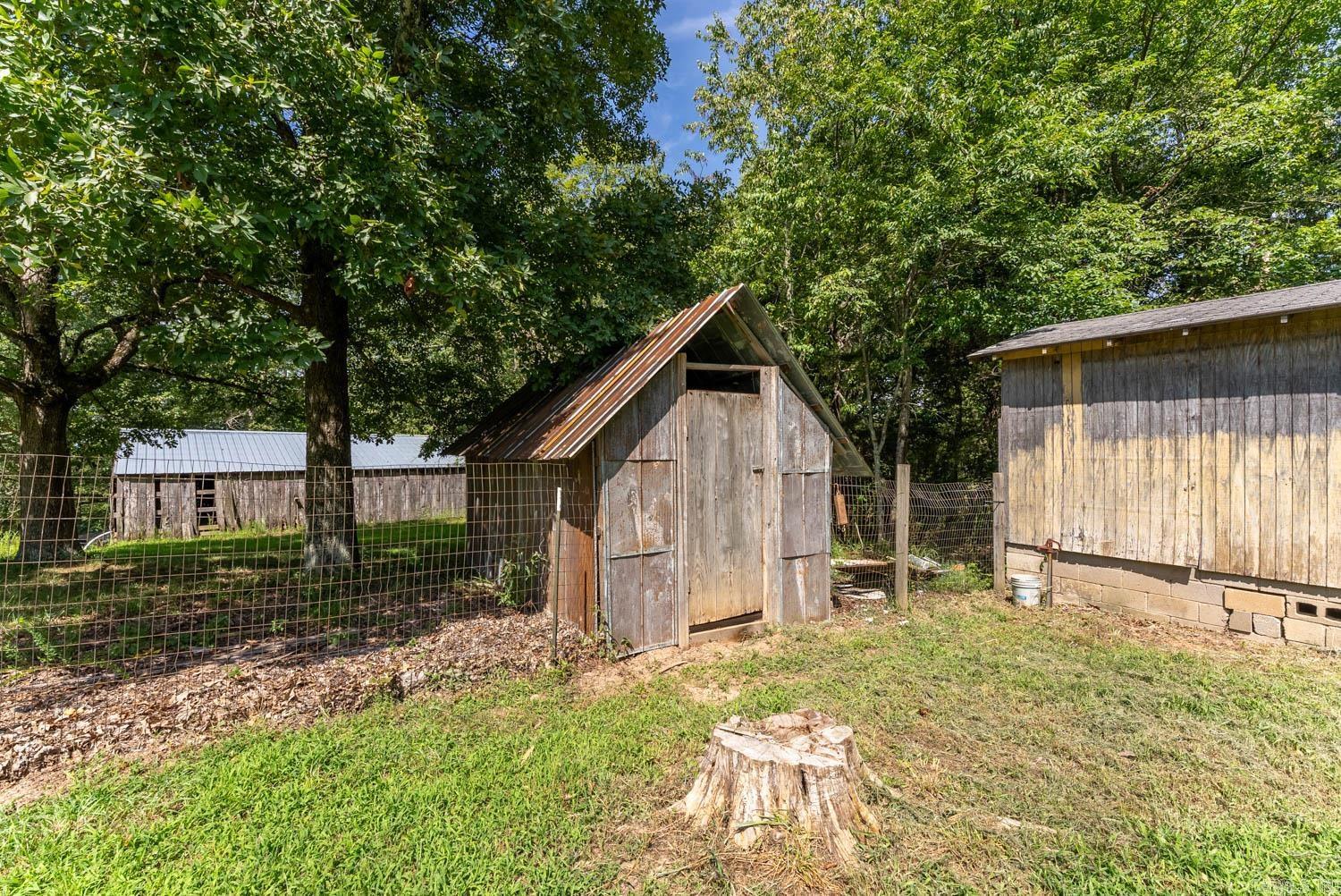 168  North Carolina 8498  Deer, AR