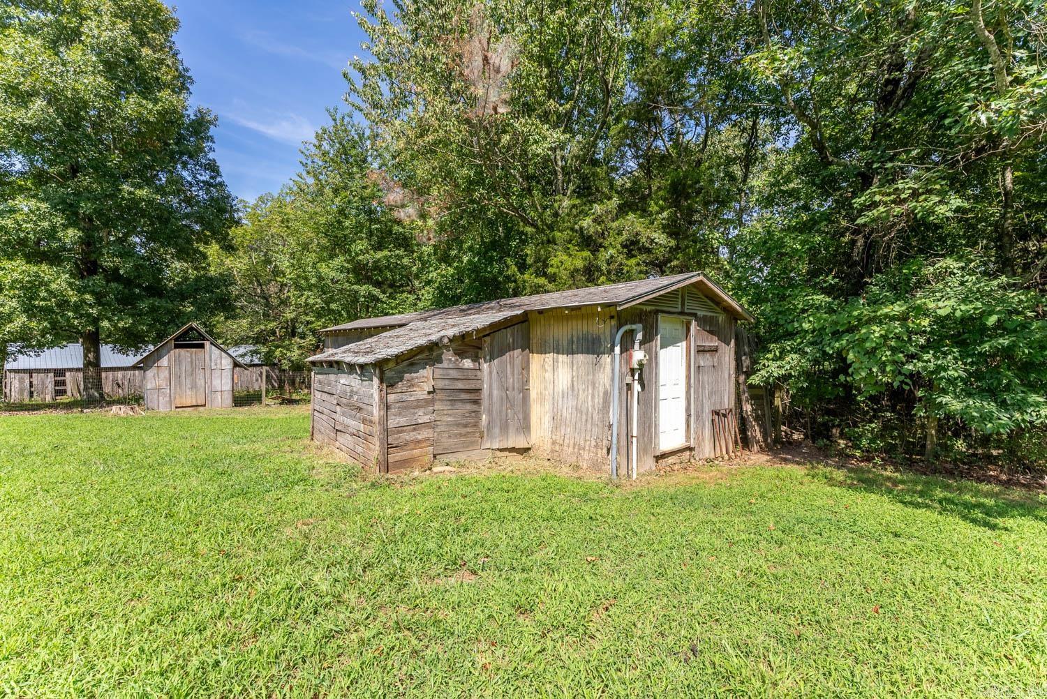 168  North Carolina 8498  Deer, AR
