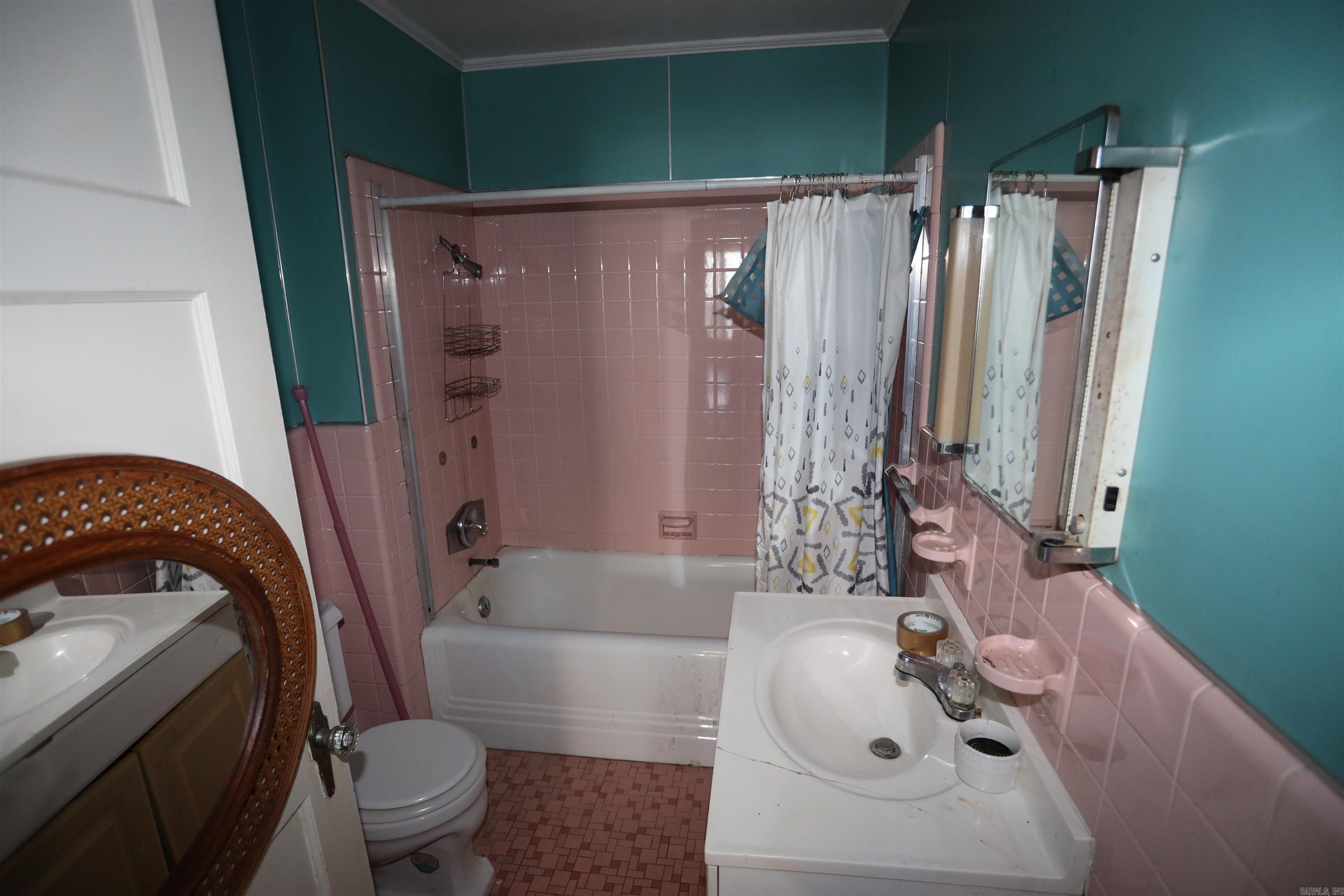 622 N Martin  Warren, AR