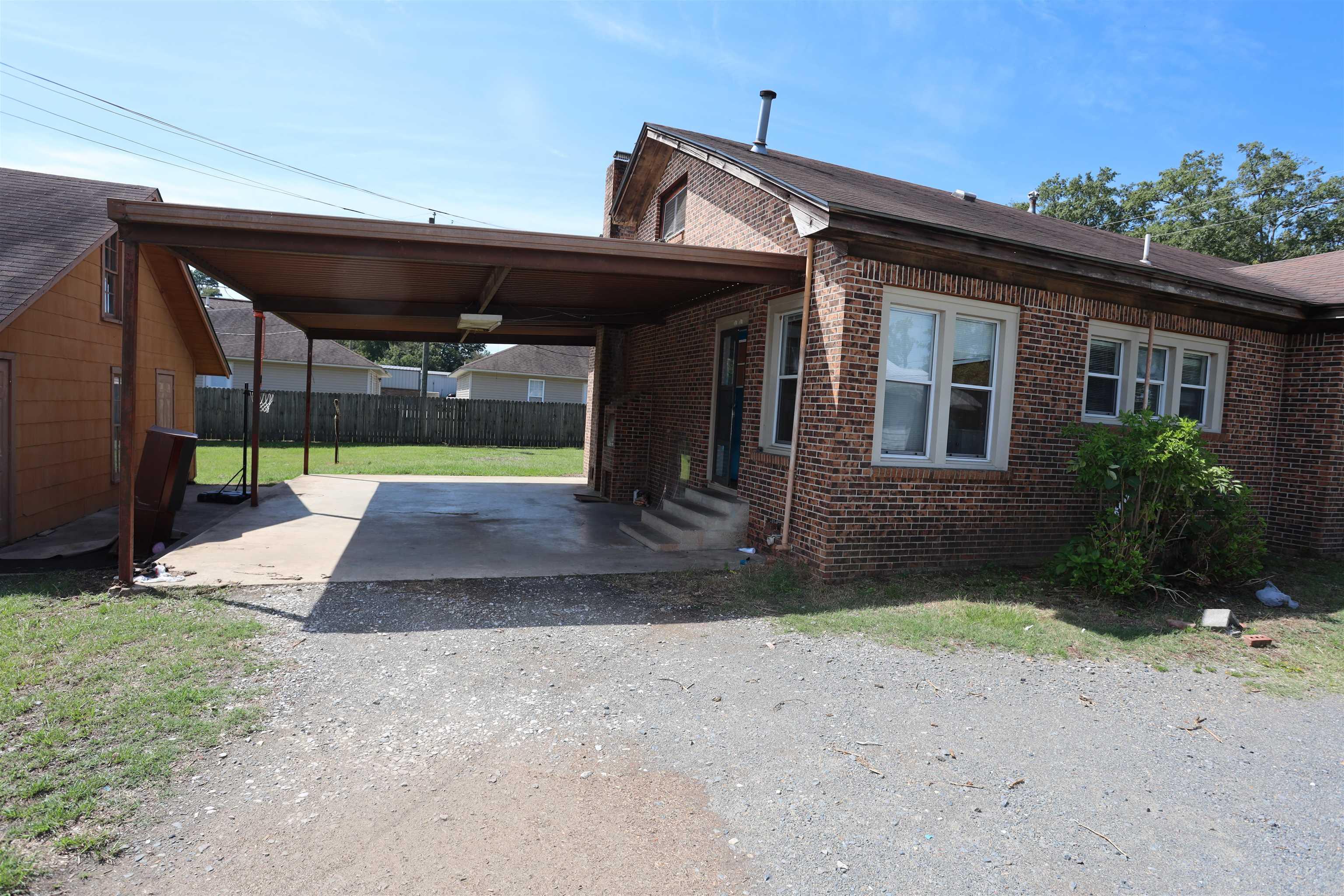 622 N Martin  Warren, AR