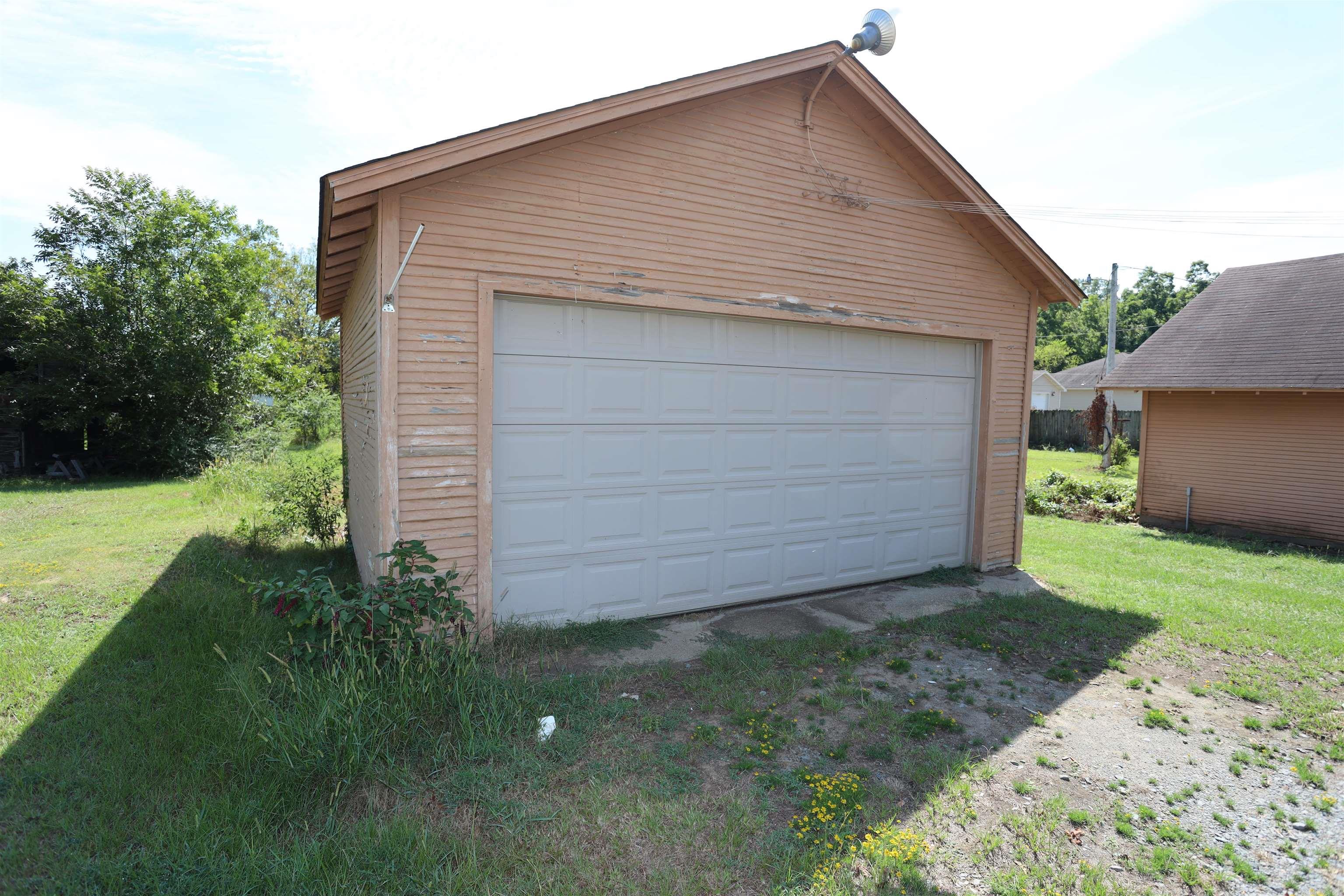 622 N Martin  Warren, AR