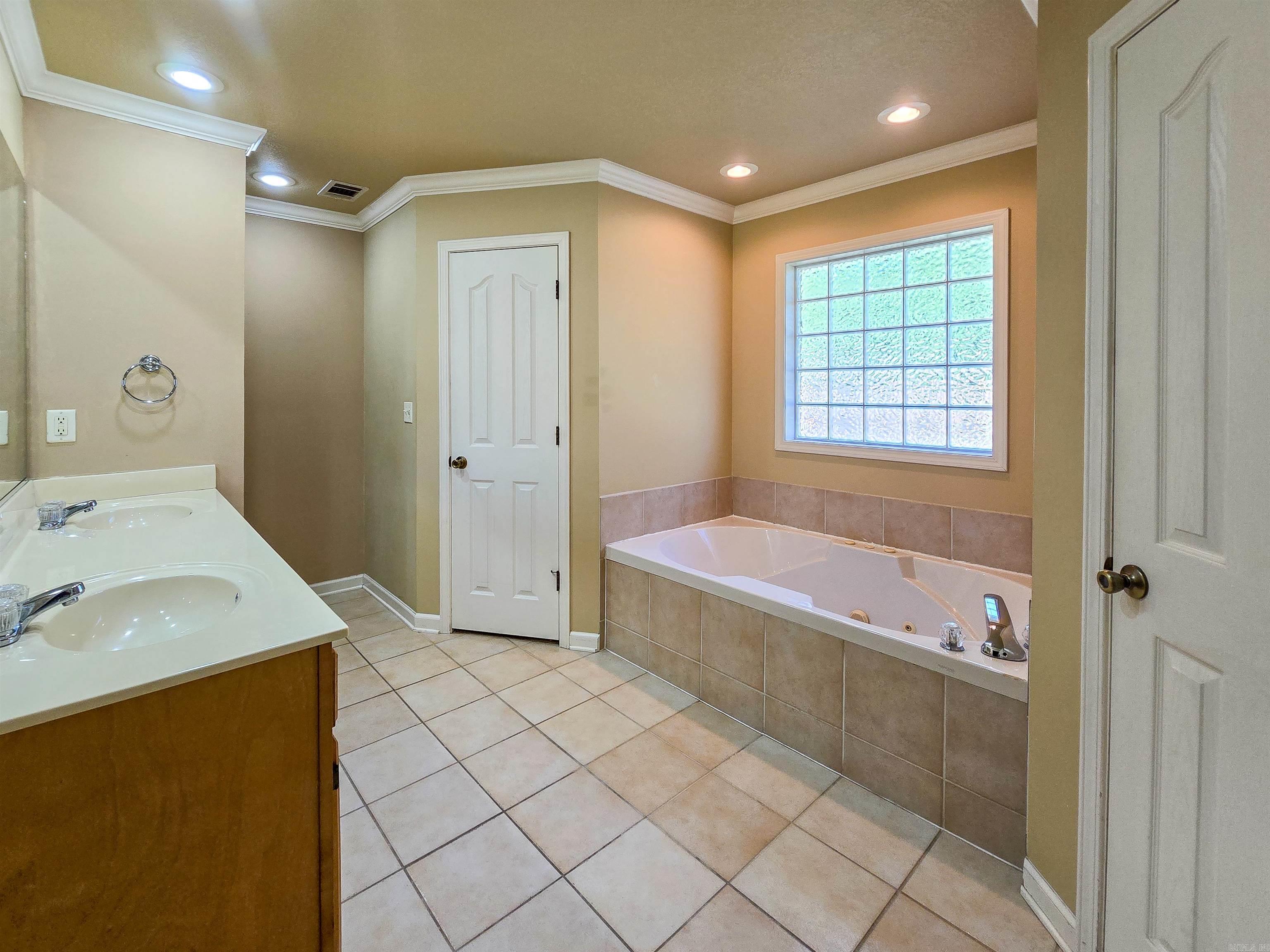 628 Primrose Lane Trumann, AR 72472