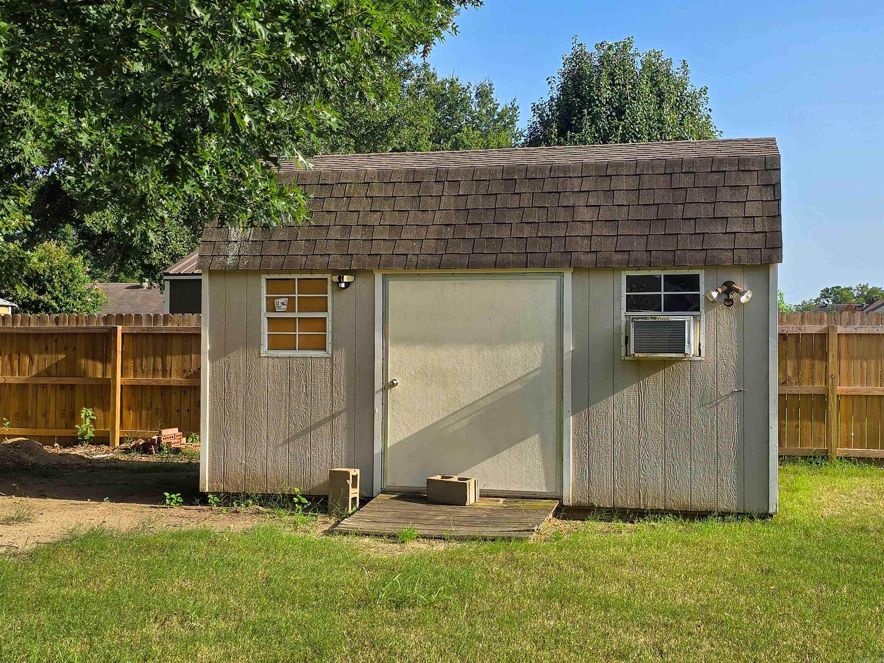 628 Primrose Lane Trumann, AR 72472