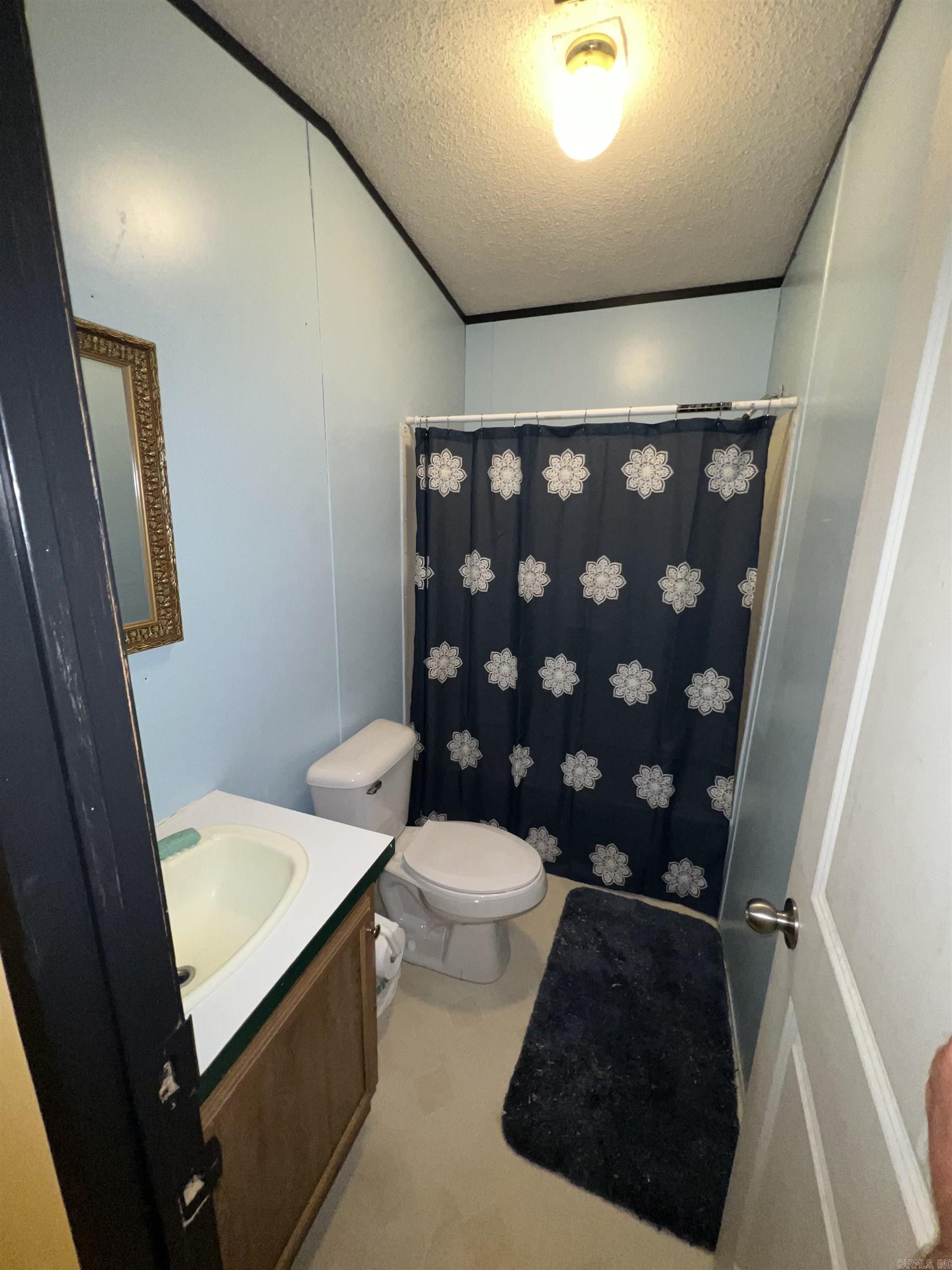 118  Chalet Circle  Fairfield Bay, AR