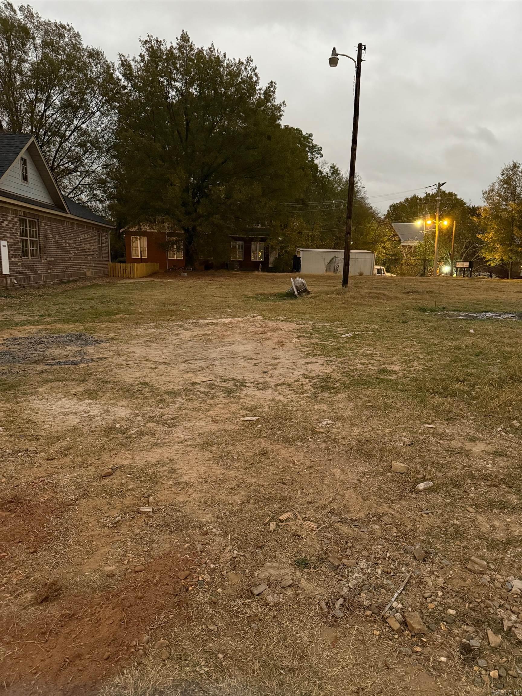1504  Arch  Little Rock, AR