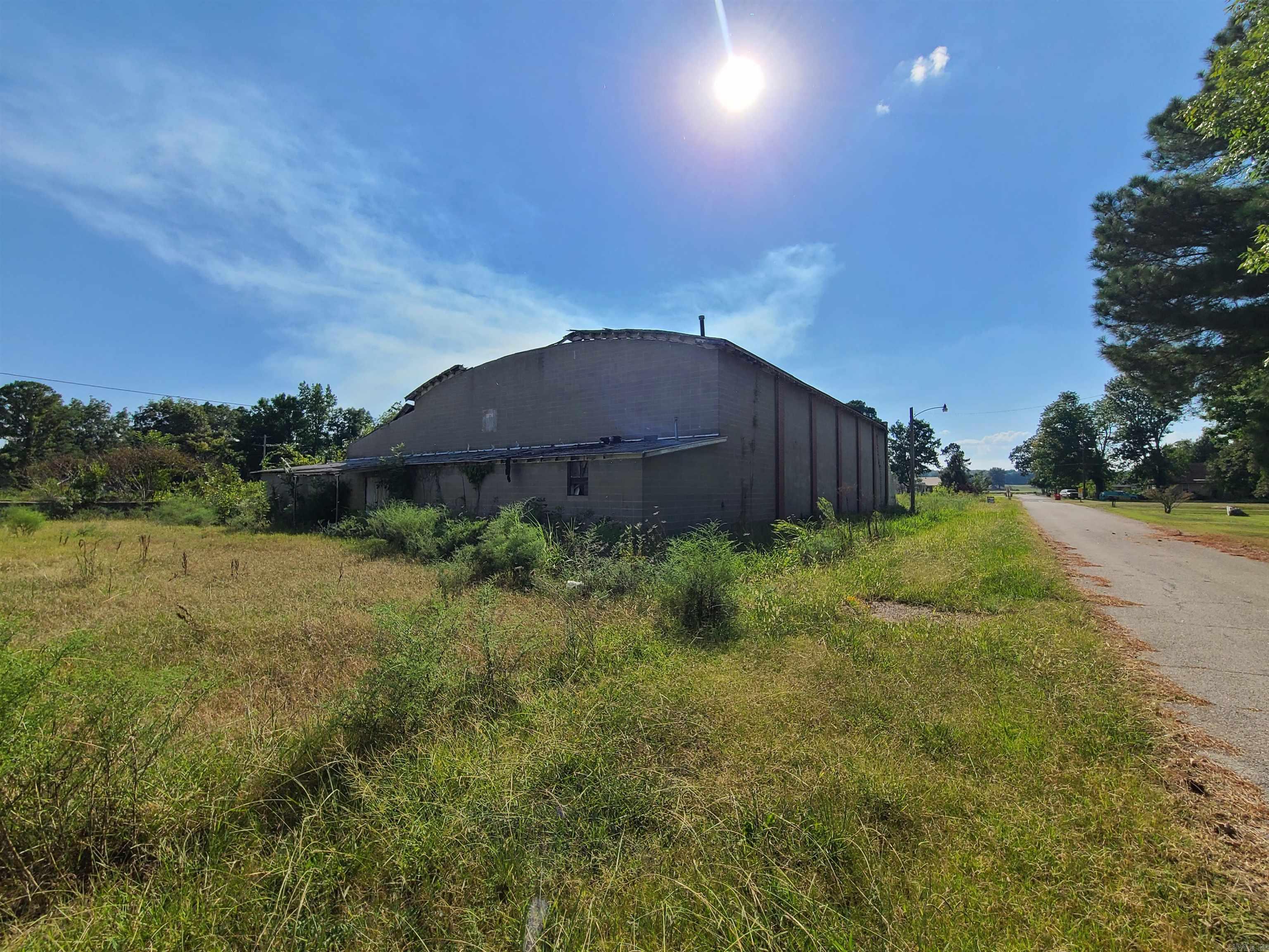 540  2nd  Greenway, AR