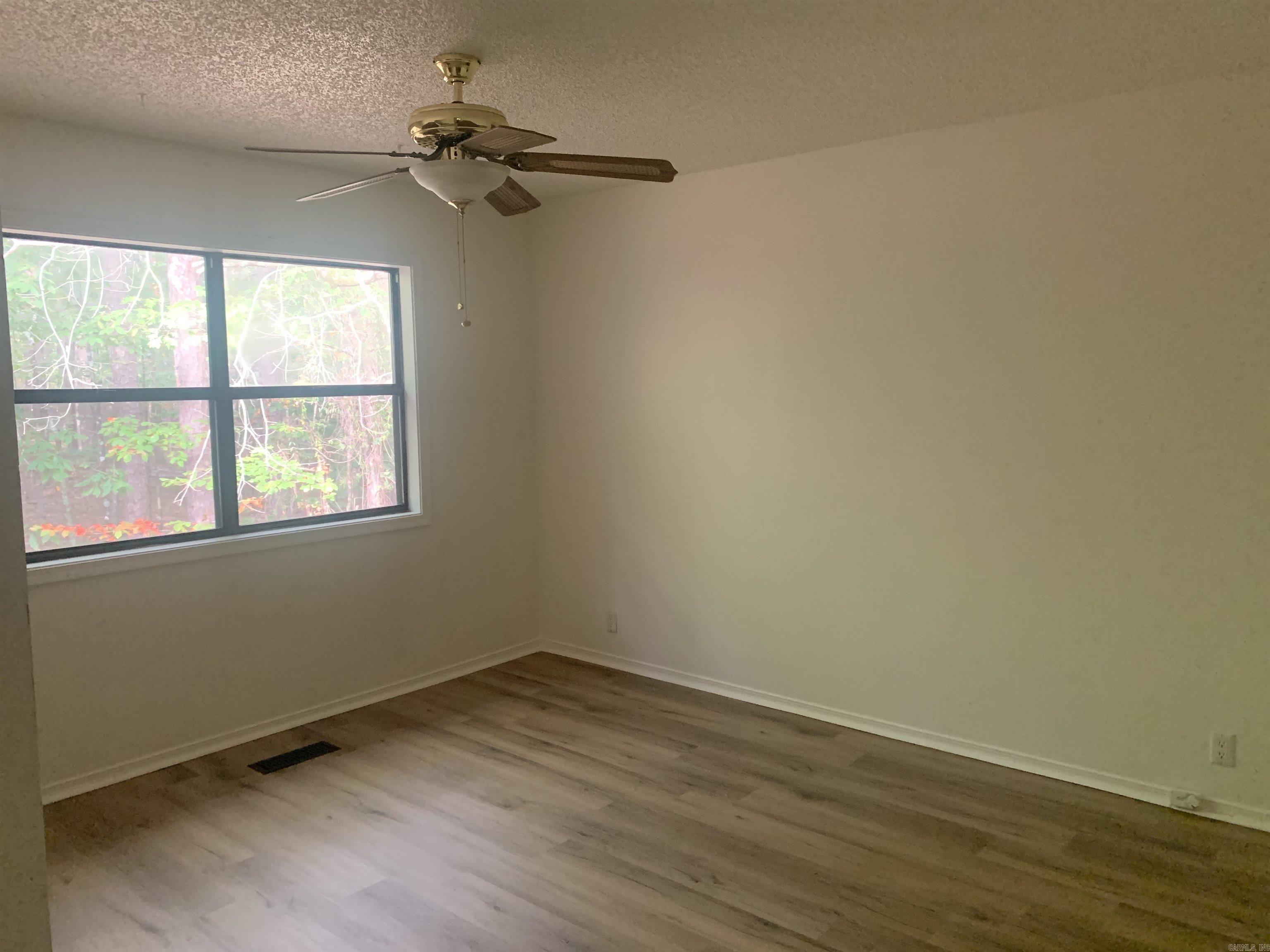 1  Galicia Lane  Hot Springs Village, AR