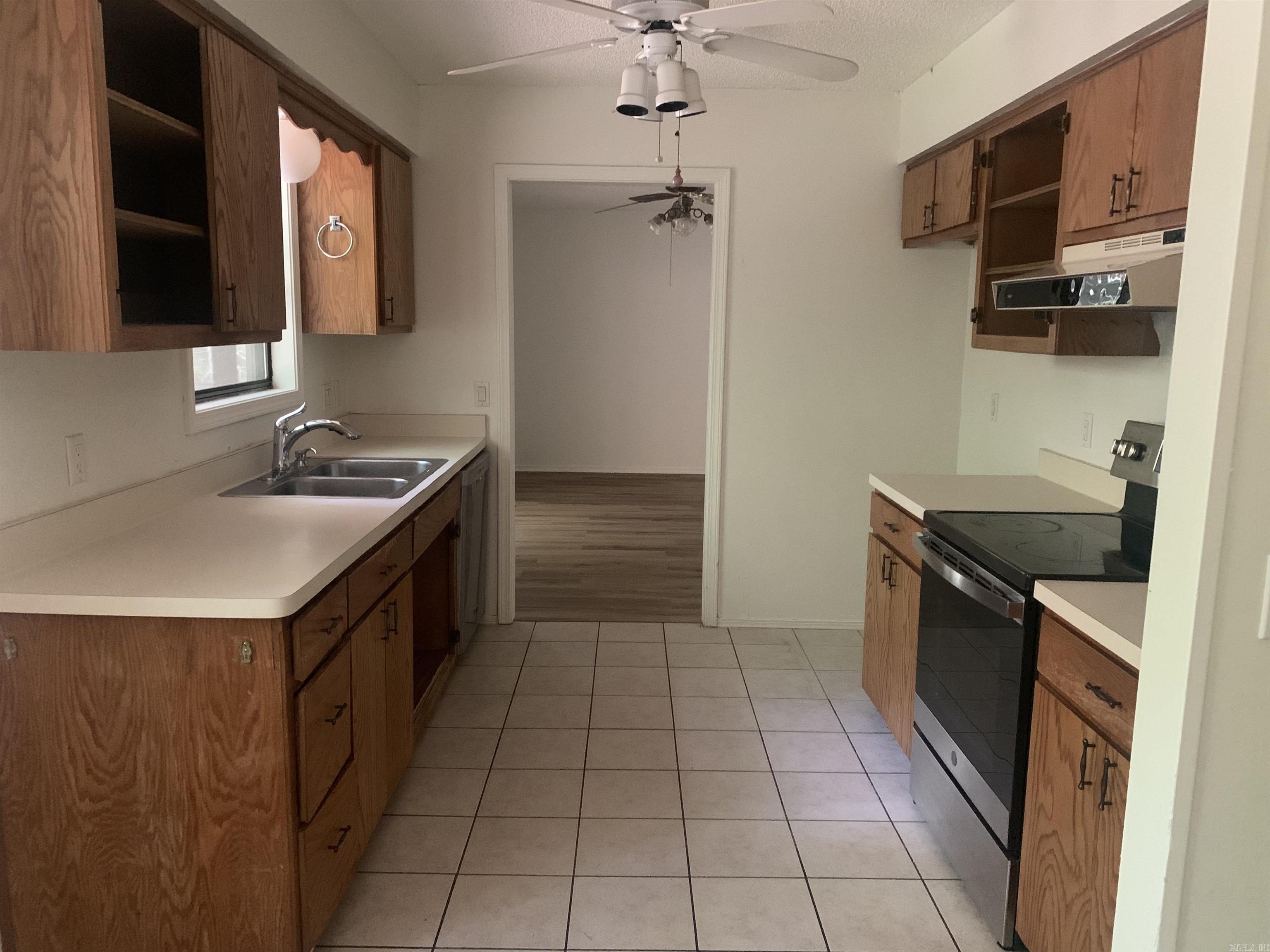 1  Galicia Lane  Hot Springs Village, AR
