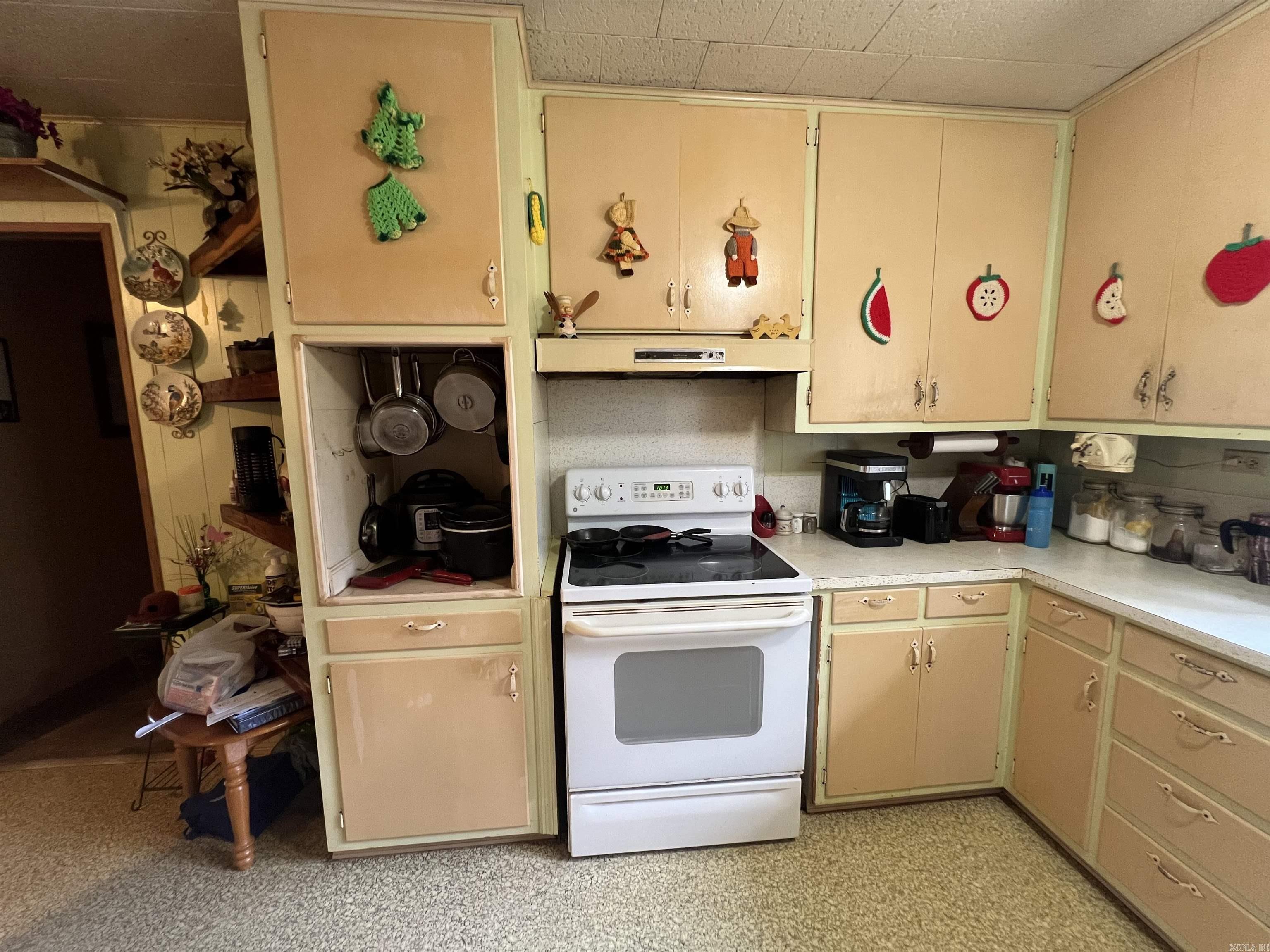 120  Polk Road 681  Mena, AR