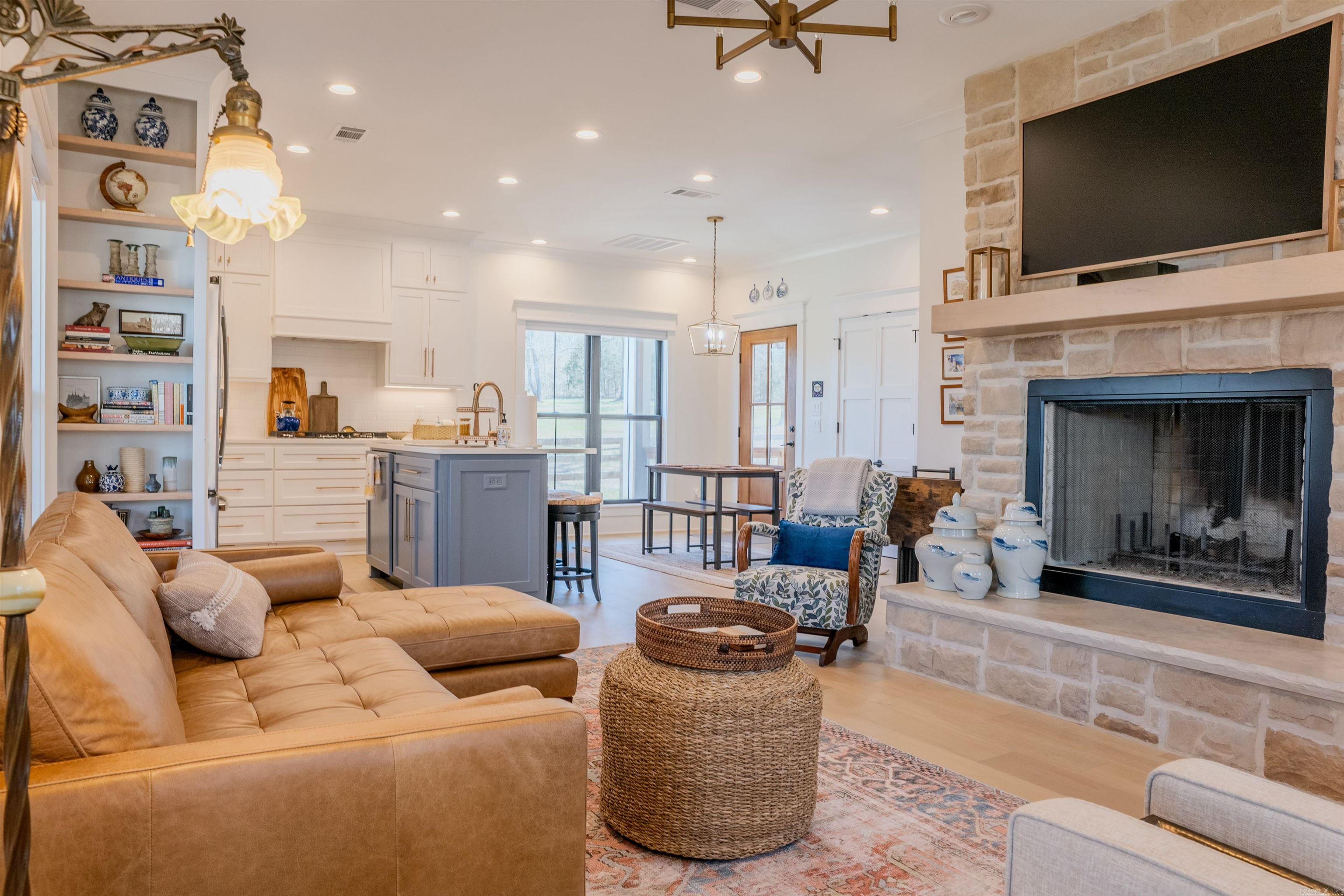 70  River View Loop  Heber Springs, AR