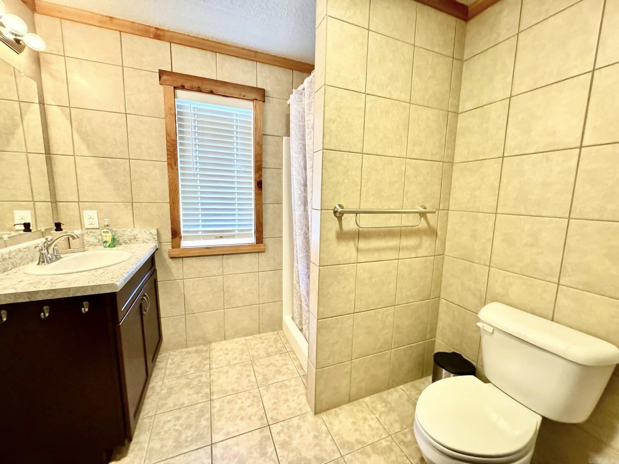 101  Leiv Eriksson St  Mountain View, AR