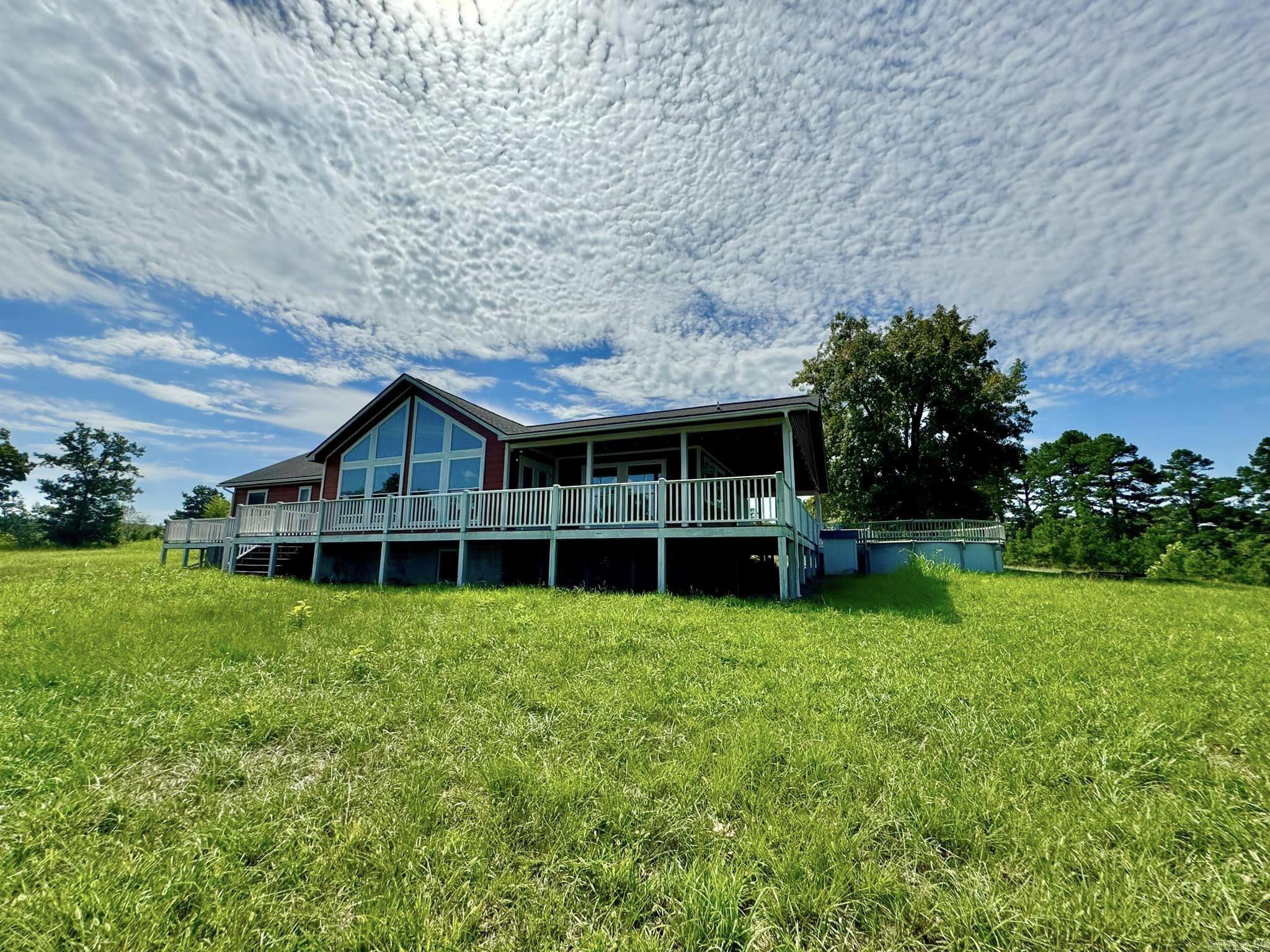 101  Leiv Eriksson St  Mountain View, AR