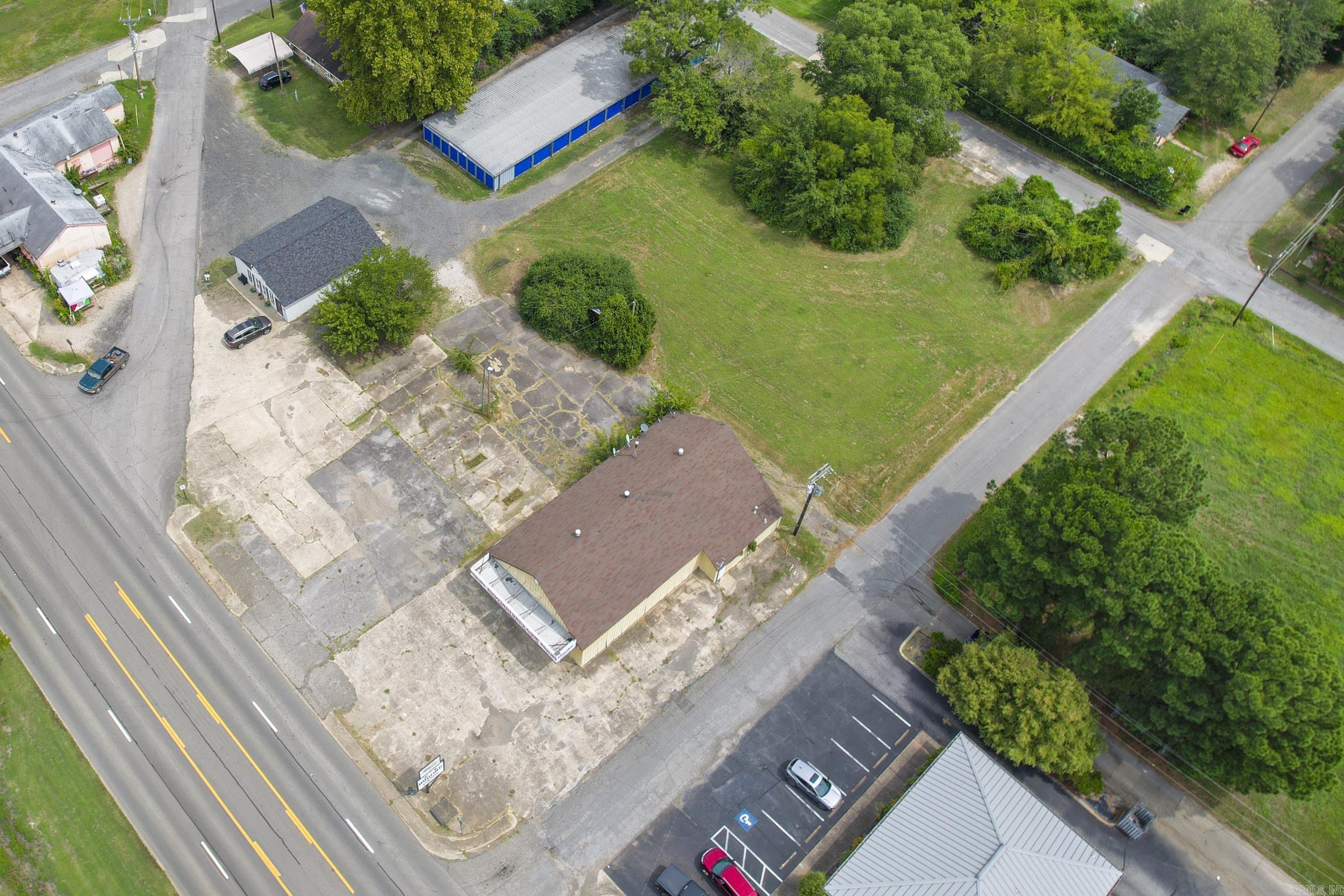 120  Hwy 71 S  Mena, AR